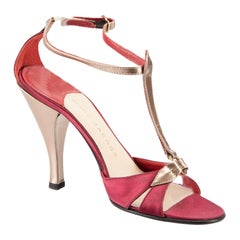 Marc Jacobs Burgundy Satin T-Strap Sandals Size IT 38 (Sandales à lanières en satin de Bourgogne)