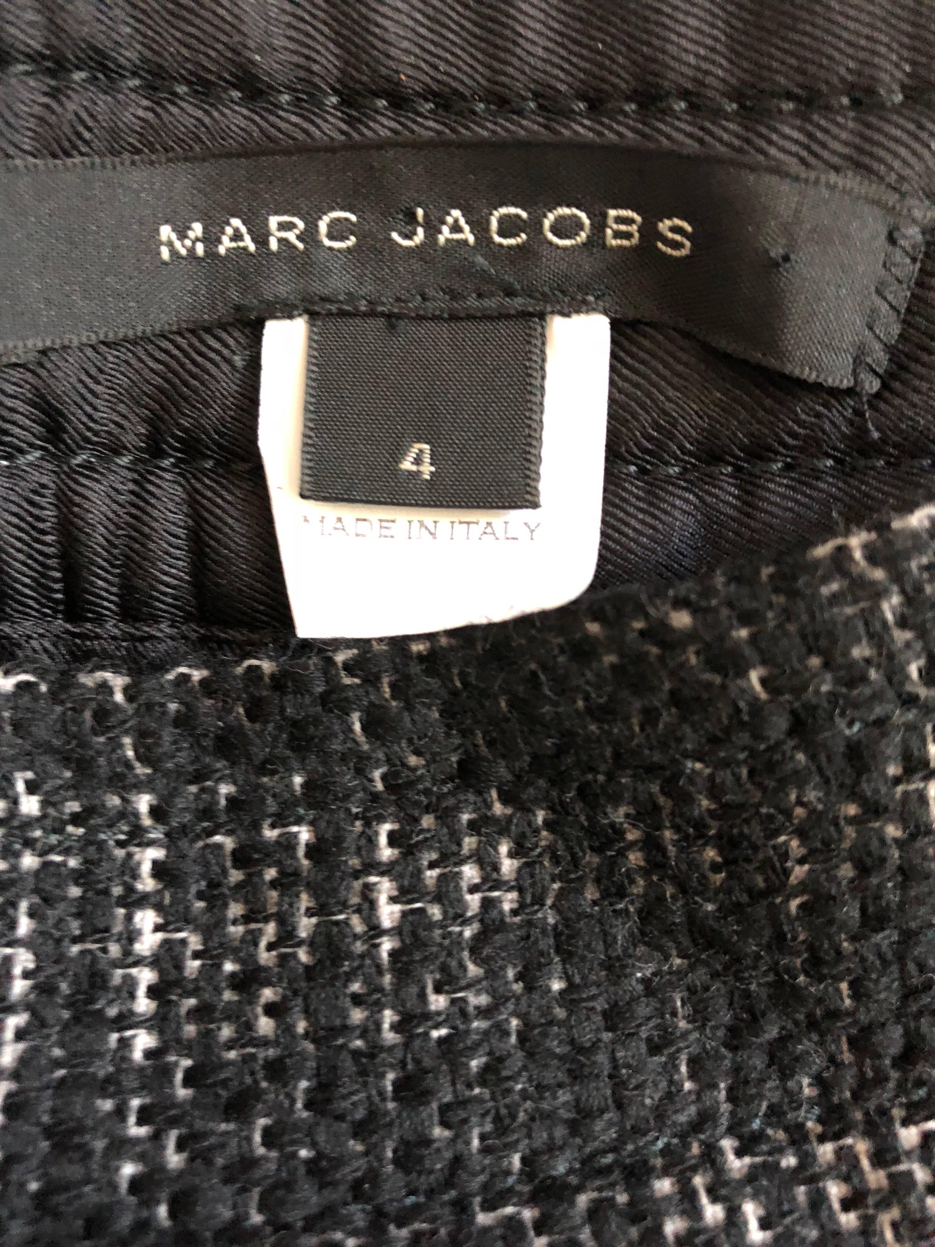 Marc Jacobs Collection Black and White Size 4 / 6 Zipper Detail Pencil Skirt For Sale 5