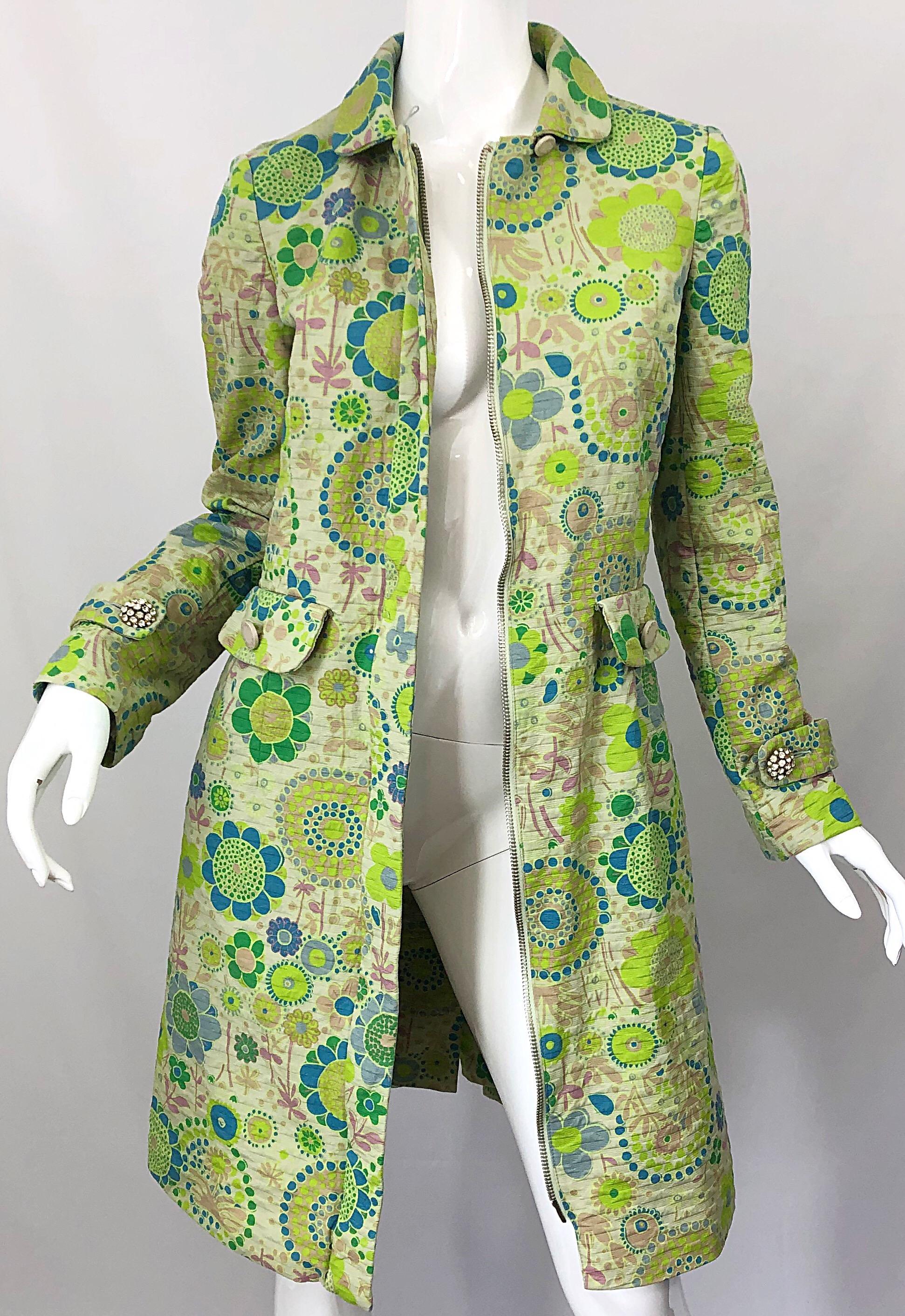 Marc Jacobs Collection Neon Green Blue Rhinestone Mod 60s Style Cotton Jacket In Excellent Condition For Sale In San Diego, CA