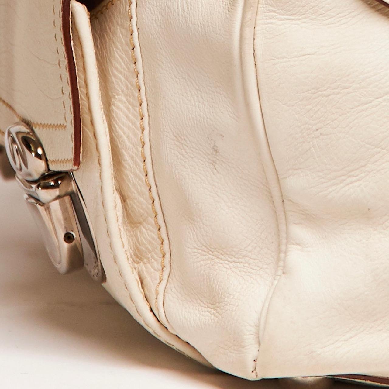 Marc Jacobs Cream Leather 2 Pocket Top Handles Venetia Handbag For Sale 1