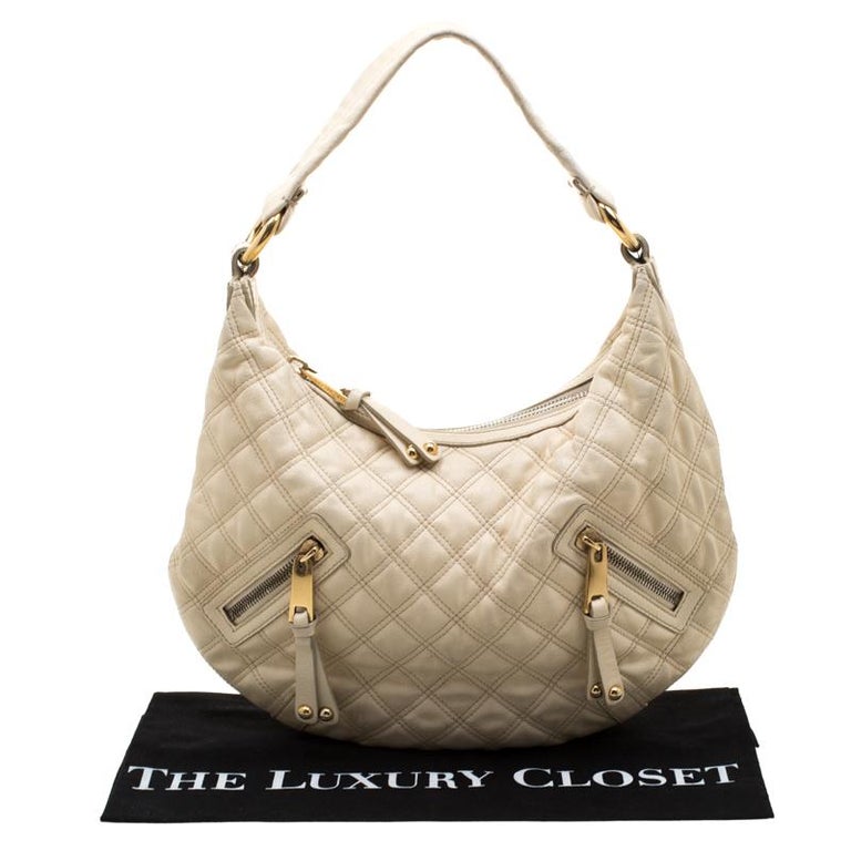 Marc Jacobs Cream Quilted Leather Banana Hobo Bag For Sale at 1stDibs