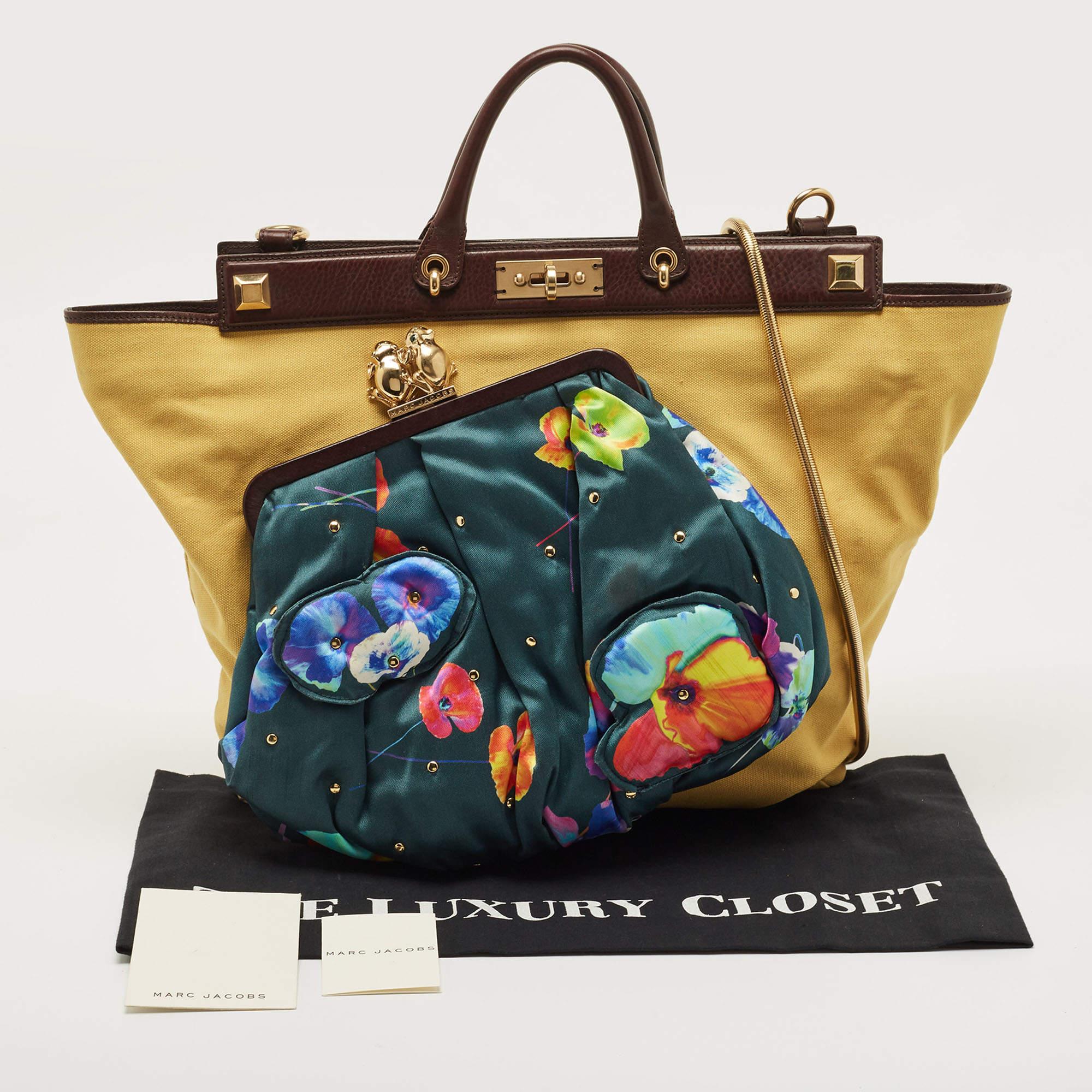 Marc Jacobs Ebony/Yellow Canvas and Leather Robert Duffy Bag on Bag Tote For Sale 15