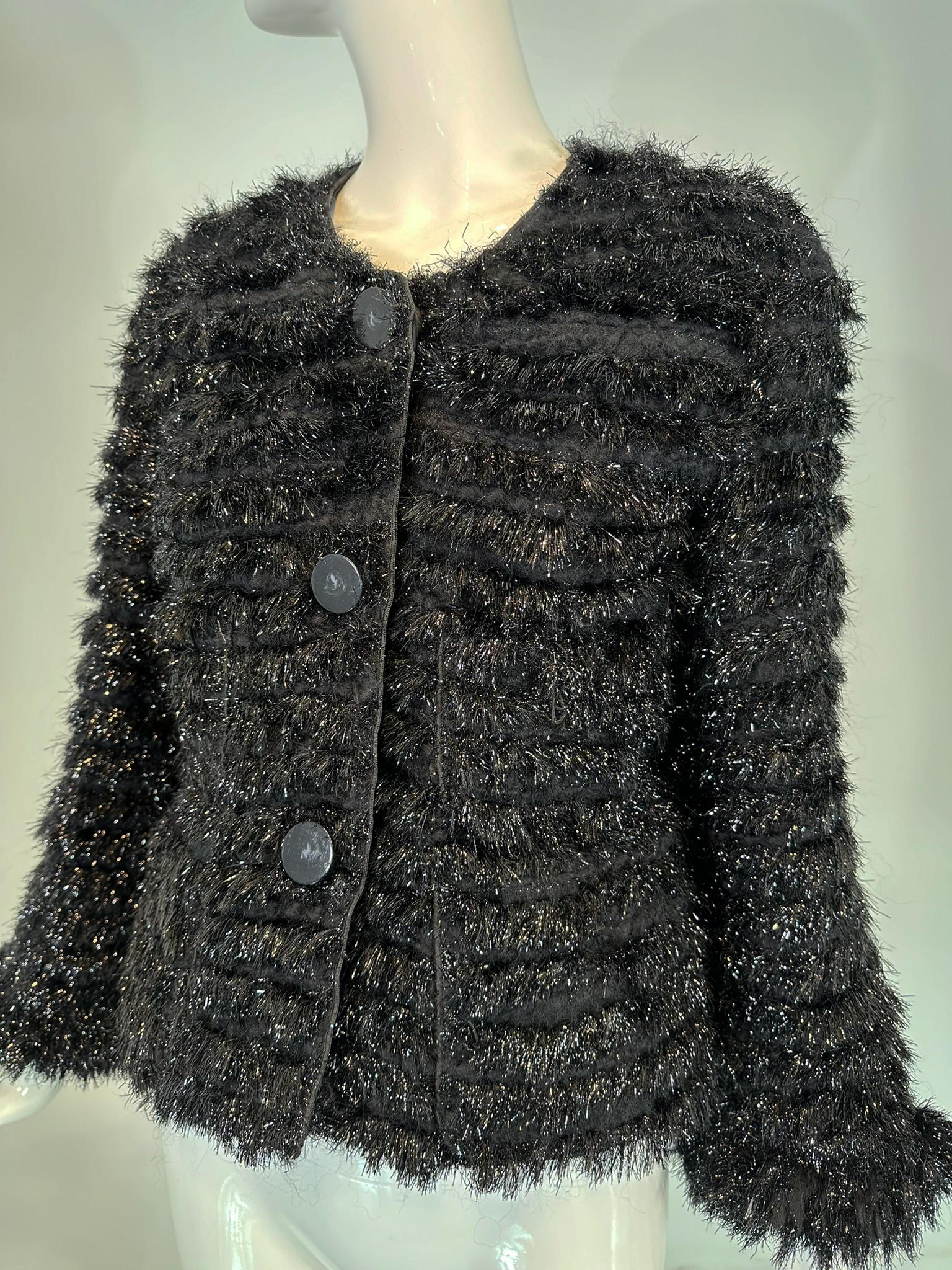 Marc Jacobs Giacca con bottoni in pelliccia sintetica glitterata nera e argento 10 in vendita 6