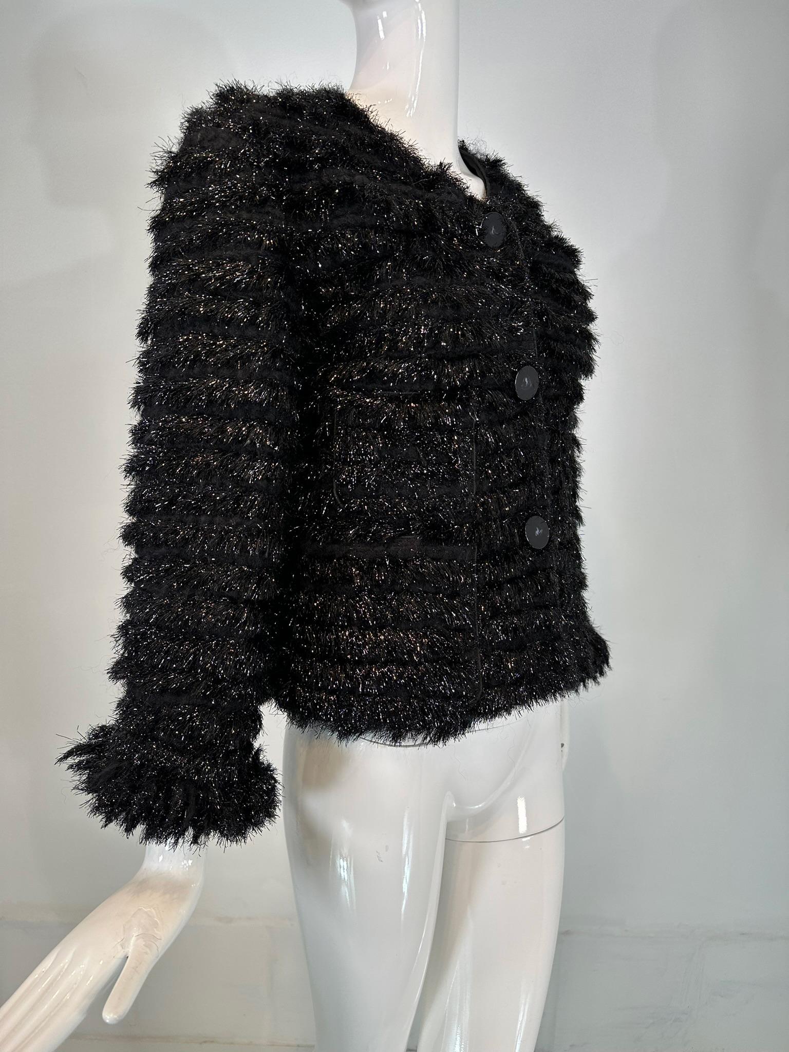 Nero Marc Jacobs Giacca con bottoni in pelliccia sintetica glitterata nera e argento 10 in vendita