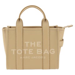 Marc Jacobs Grained Calf Leather Tote Bag — Camel