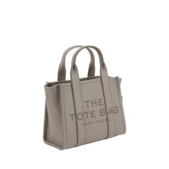 Borsa tote Marc Jacobs in pelle di vitello martellata — Grigio