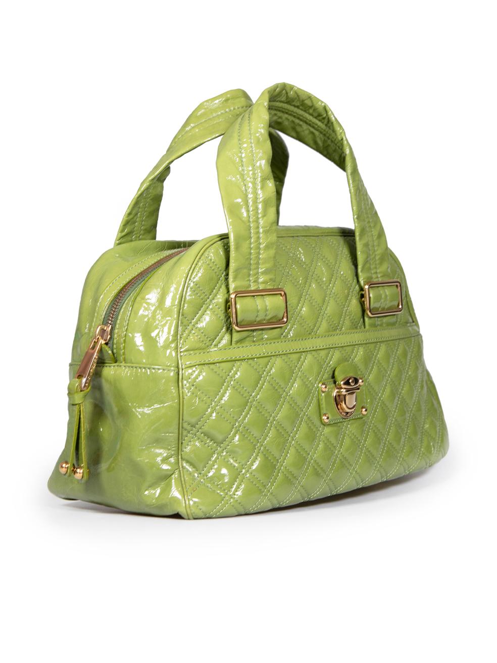 CONDITION is Very good. Minimal wear to bag is evident. Minimal wear to the exterior with some very light tarnishing seen on the hardware at the base and marks to lining of this used Marc Jacobs designer resale item.
 
 
 
 Details
 
 
 Model: