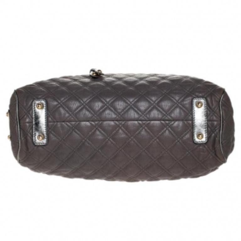 Marc Jacobs Borsa a spalla in pelle trapuntata grigio/argento Stam in vendita 3