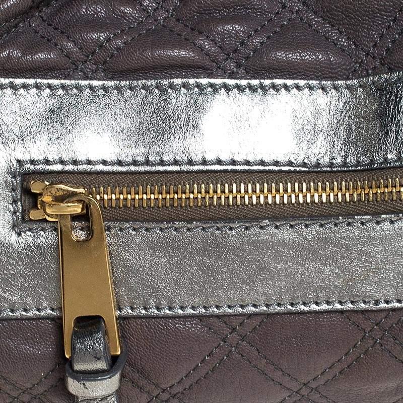 Marc Jacobs Grey/Silver Quilted Leather Stam Shoulder Bag For Sale 5