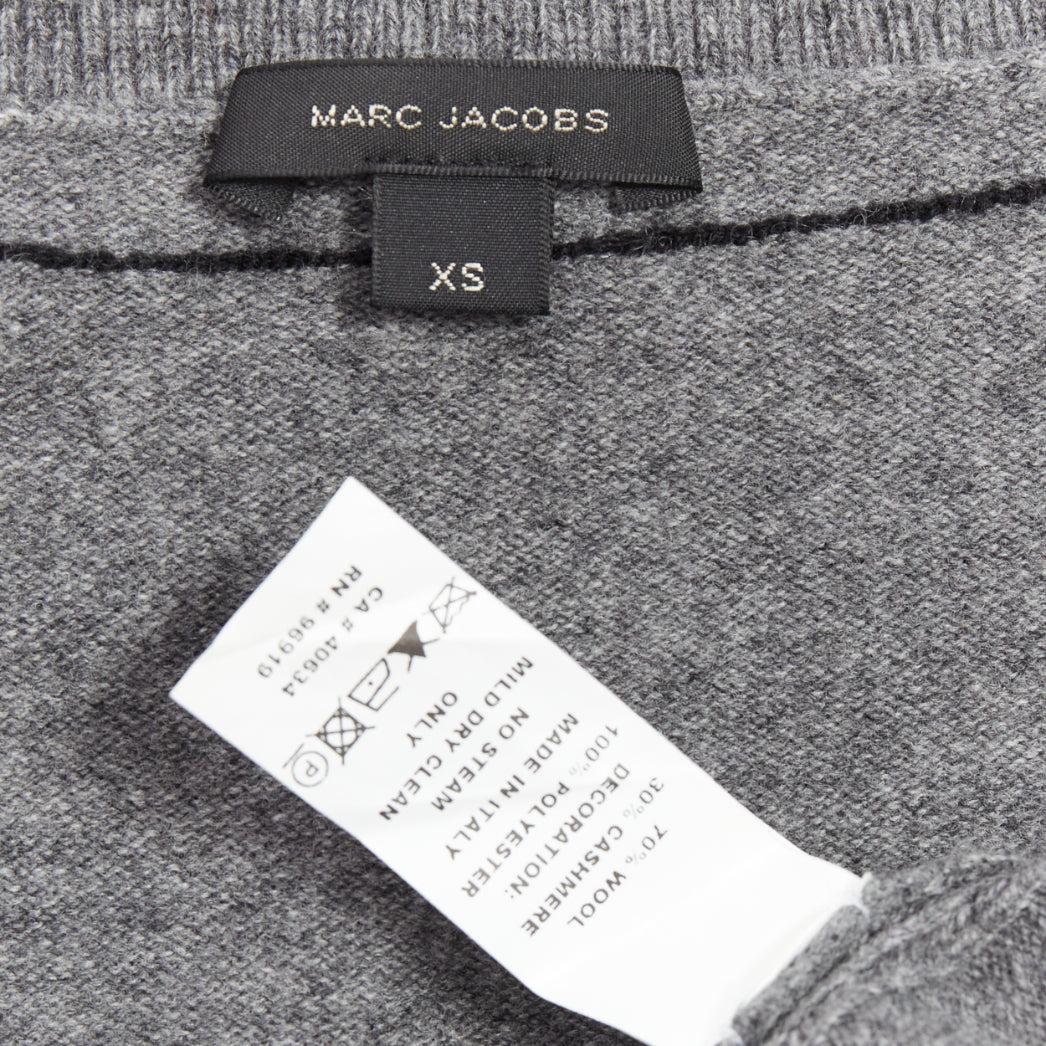 MARC JACOBS grey wool cashmere embellished trim cardigan sweater XS For Sale 4