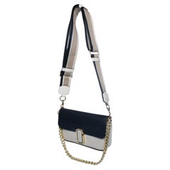 Marc Jacobs, J Marc shoulder bag in beige / black
