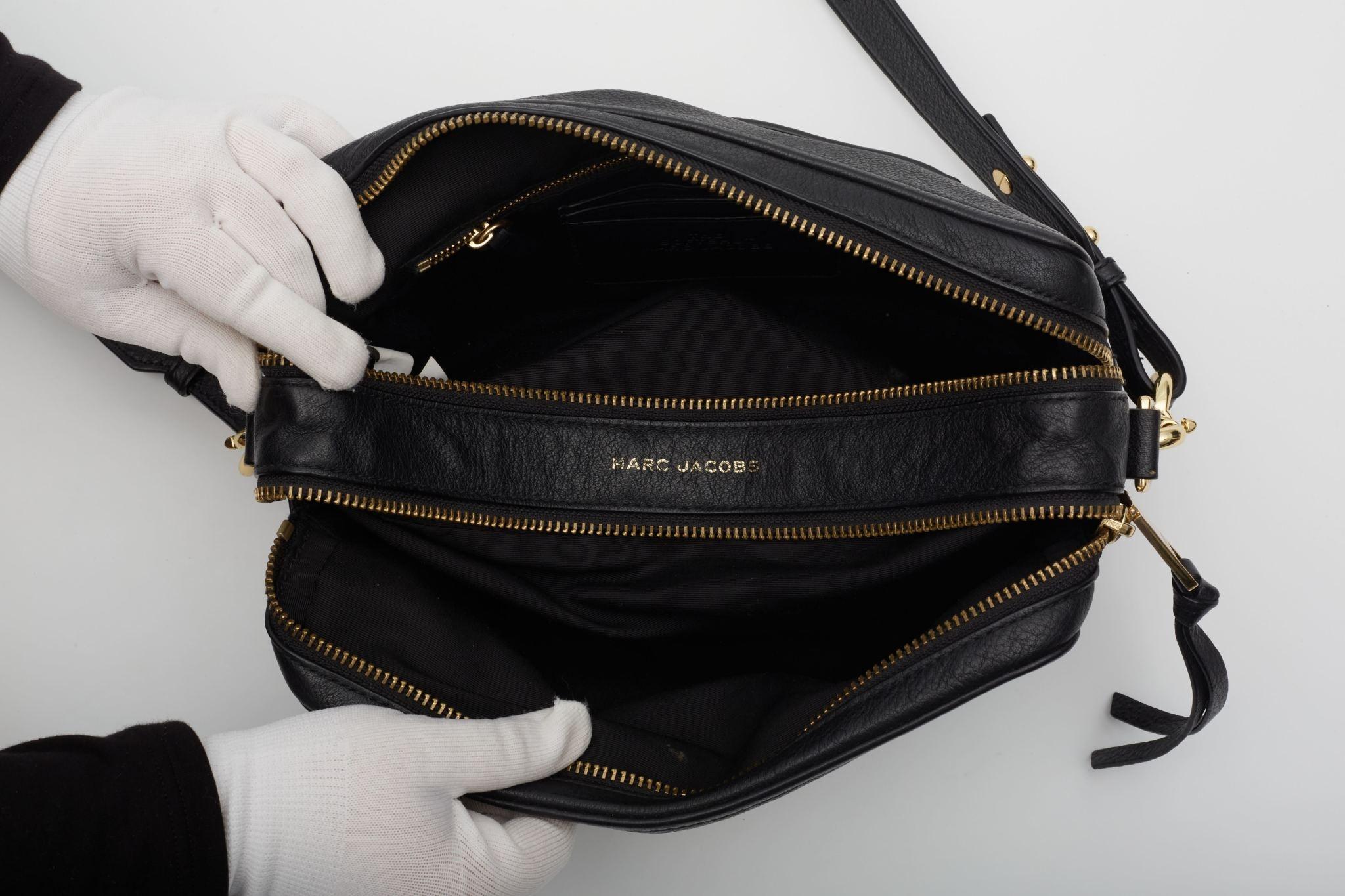 Marc Jacobs Leather Black Softshot 21 Crossbody Bag For Sale 6