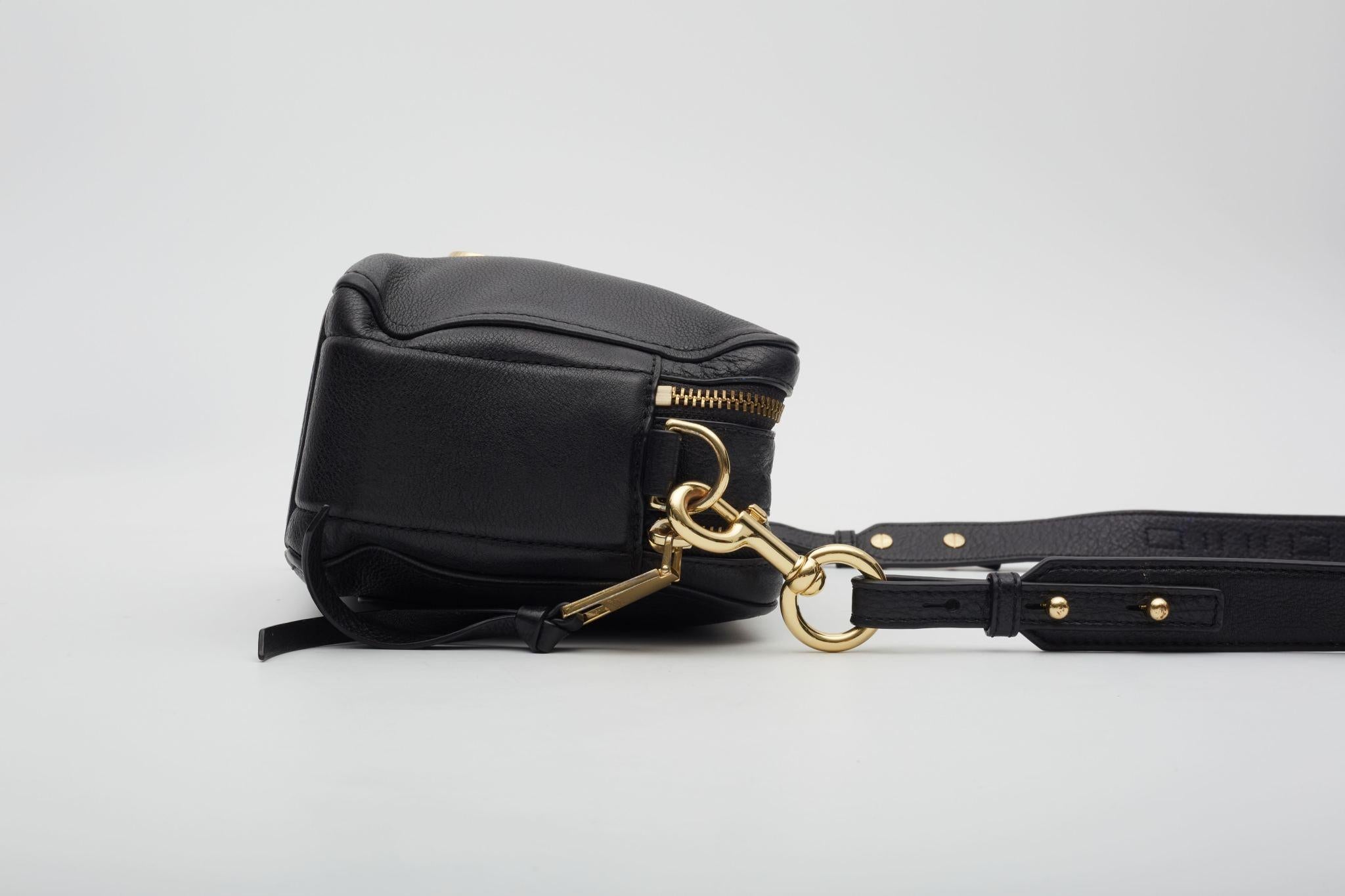 Marc Jacobs Leather Black Softshot 21 Crossbody Bag For Sale 3