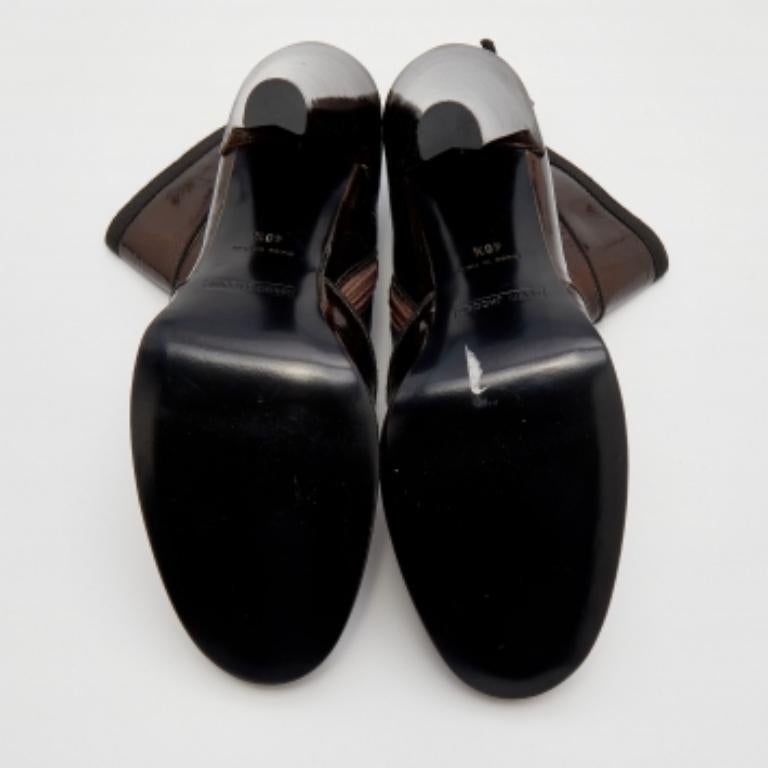 Marc Jacobs Metallic Bronze Patent Leather Ankle Length Boots Size 40.5 For Sale 2