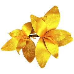MARC JACOBS Metallic Gold Leather Lilies Pin