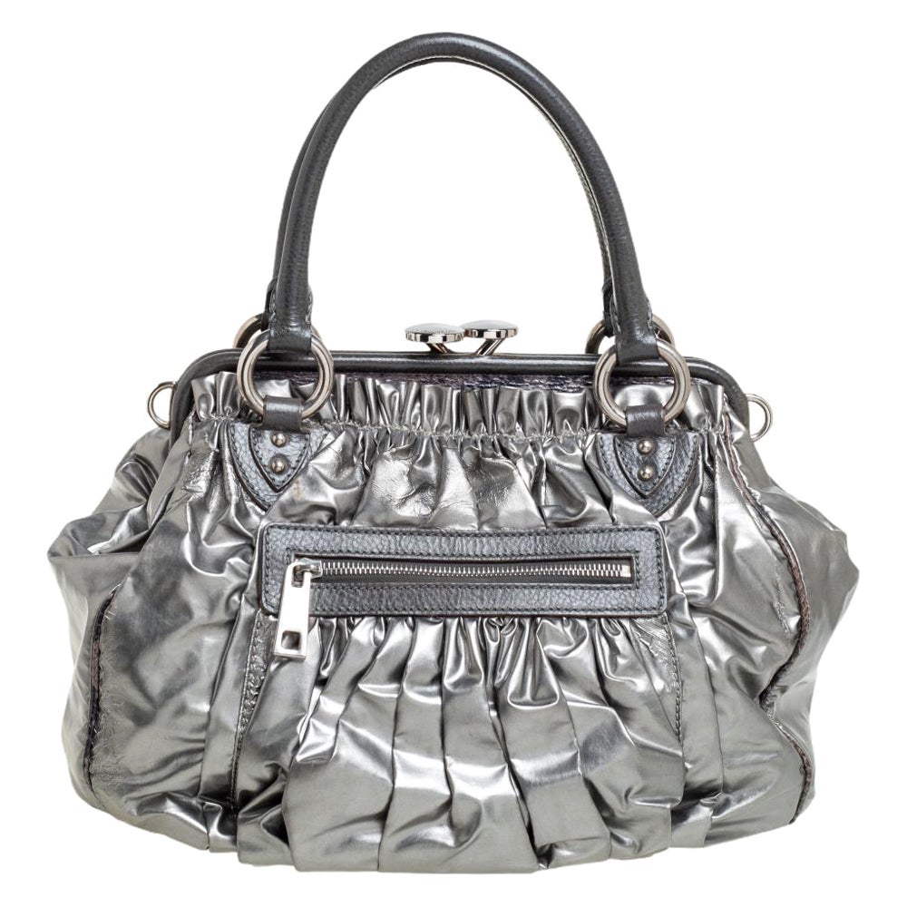 Marc Jacobs Metallic Graue Ledertasche mit Nieten