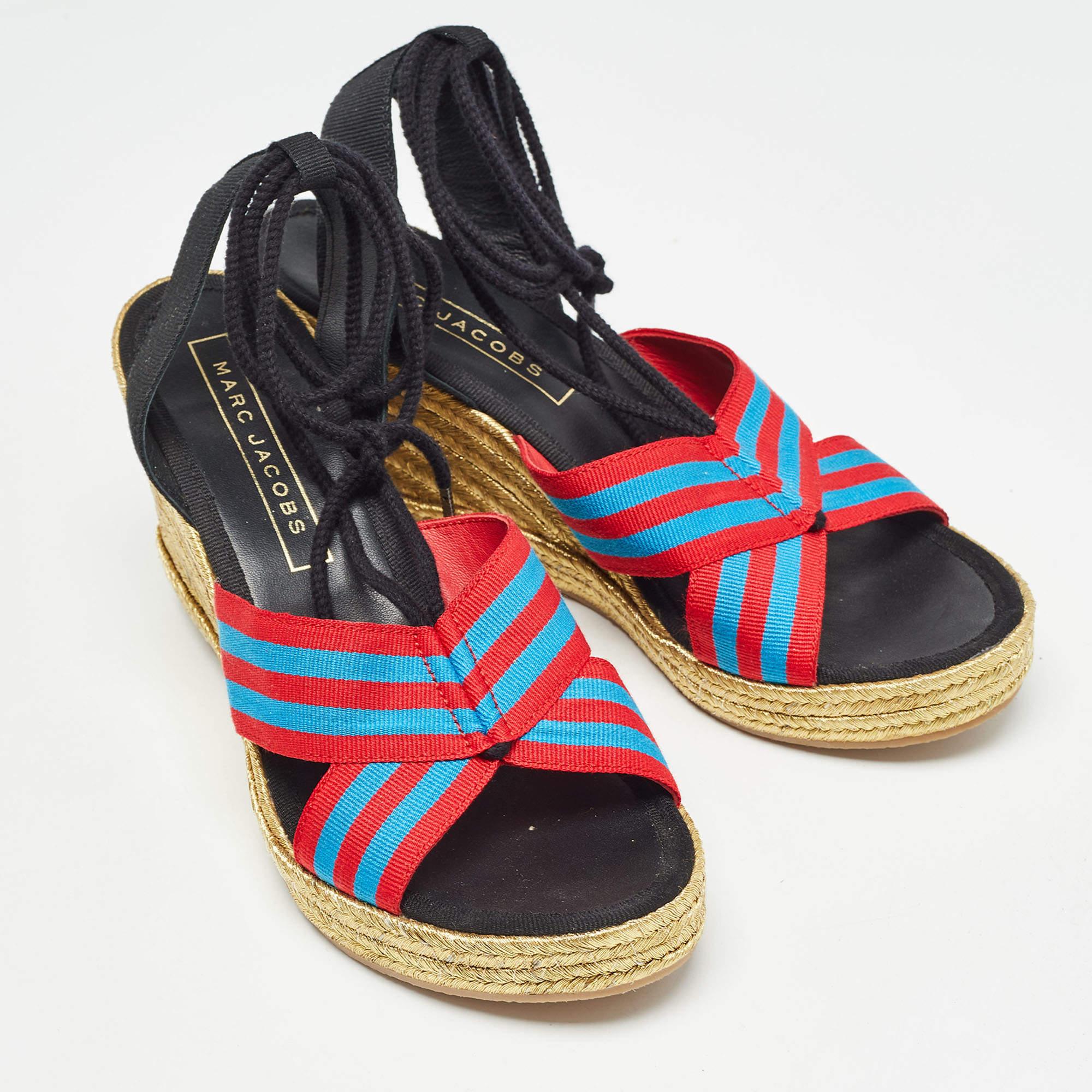 Marc Jacobs - Sandales compensées espadrilles multicolores gris gros, taille 40 Neuf - En vente à Dubai, Al Qouz 2