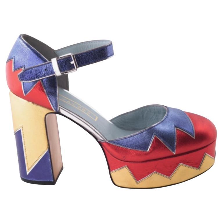 Do Marc Jacobs shoes run small?