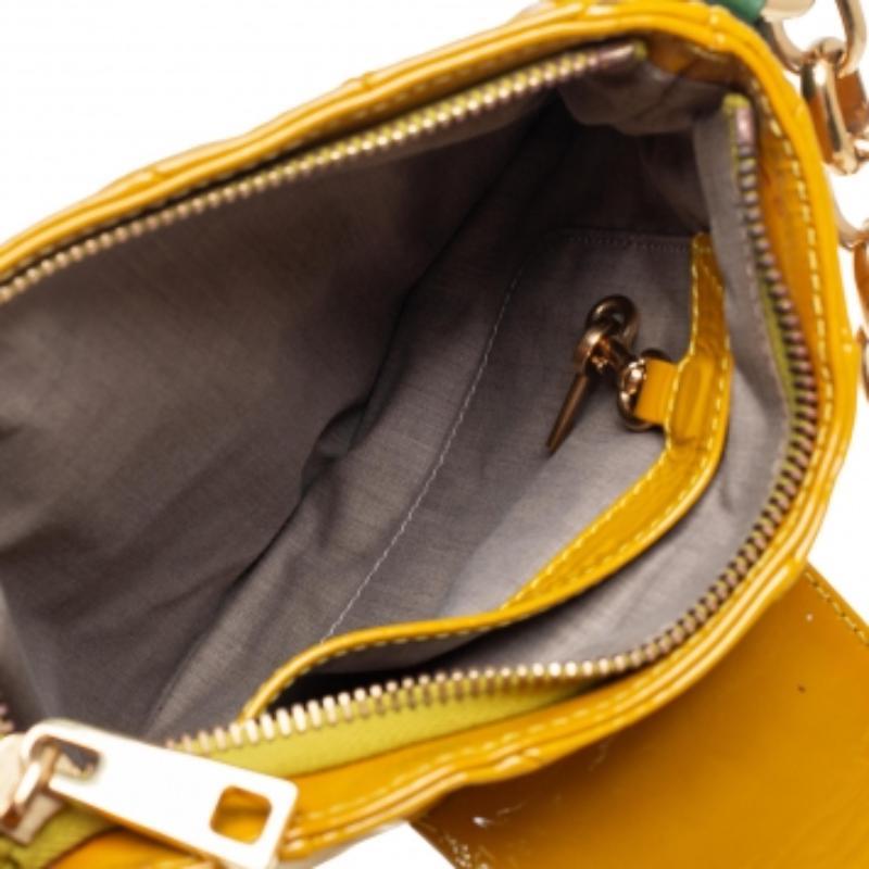 Marc Jacobs Mustard Yellow/Green Patent Leather And Leather Shoulder Bag For Sale 2