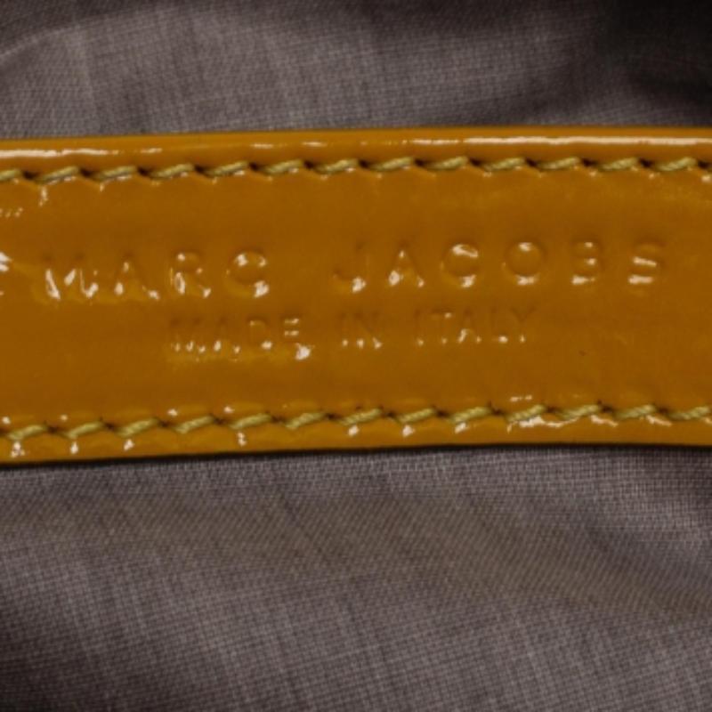 Marc Jacobs Mustard Yellow/Green Patent Leather And Leather Shoulder Bag For Sale 4