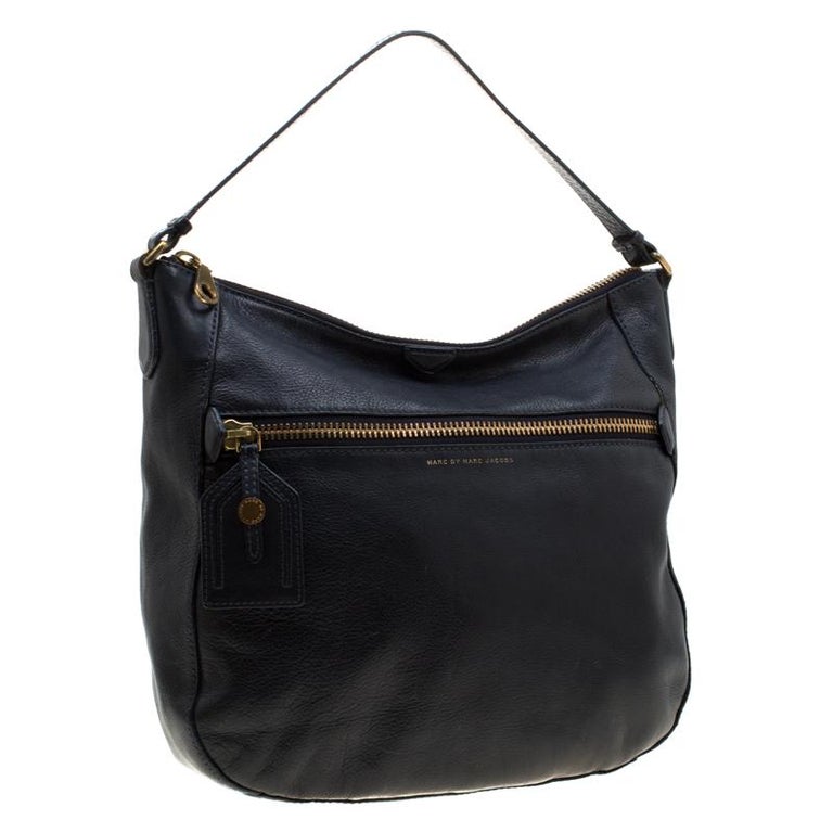Marc Jacobs Navy Blue Leather Crossbody Bag For Sale at 1stDibs