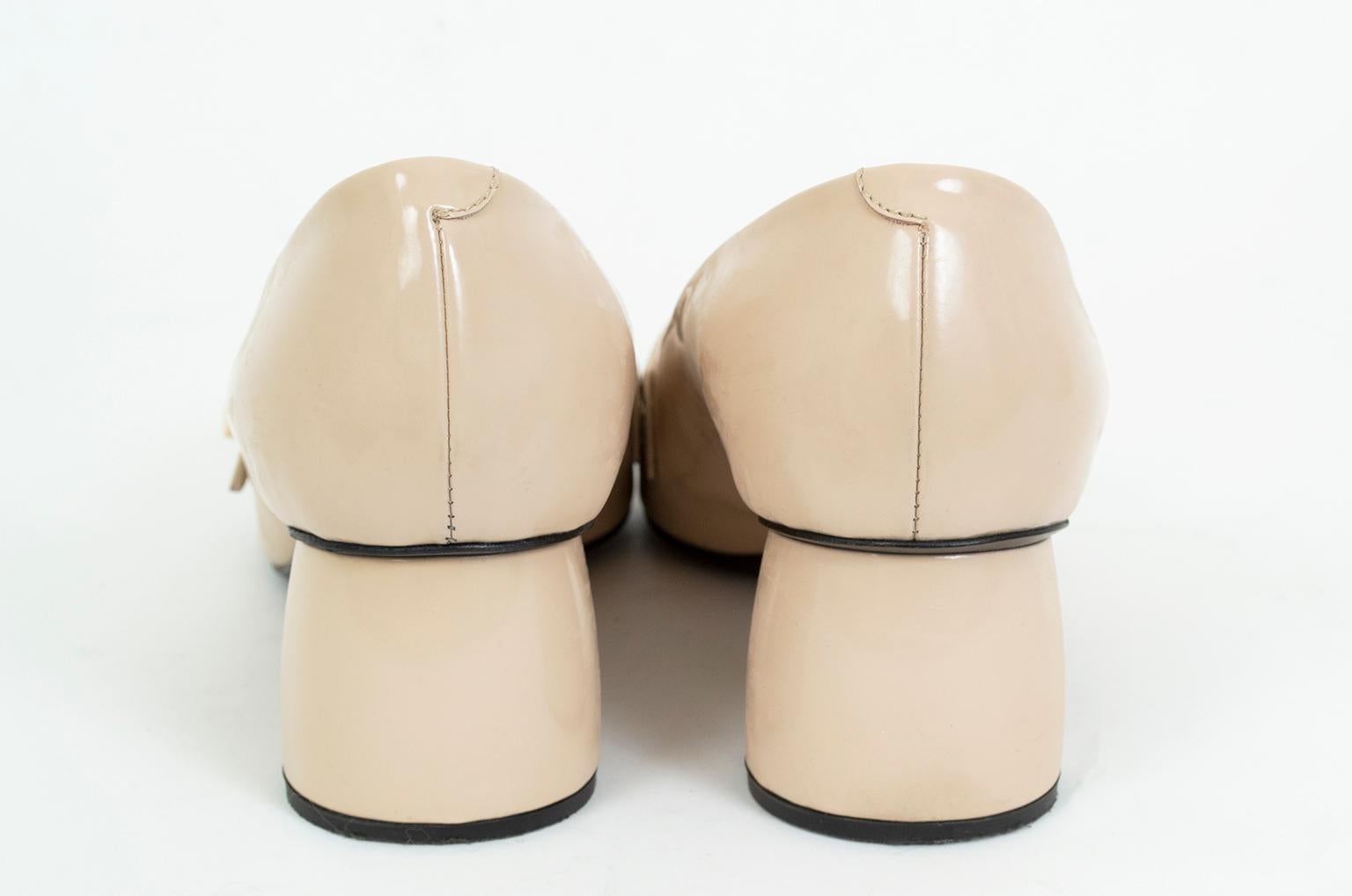 Marc Jacobs - Escarpins Mary Jane à talons pointus et sphériques, vernis, couleur chair, taille EU 39, 2012 Pour femmes en vente