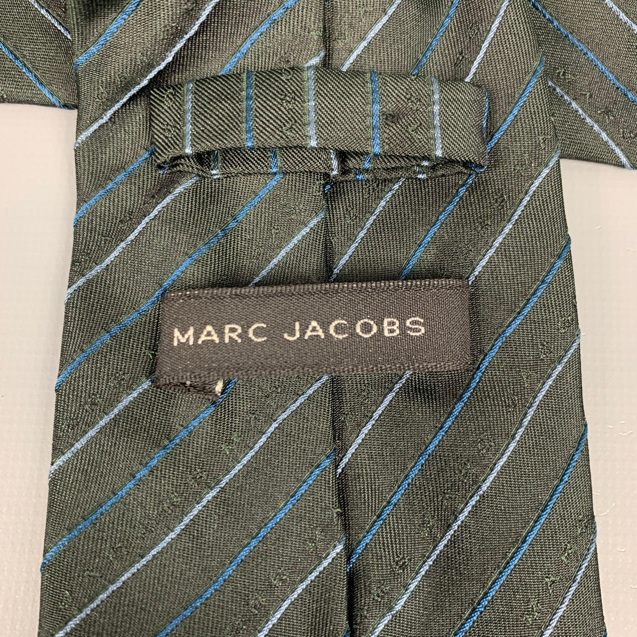 MARC JACOBS Olive Diagonal Stripe Silk Tie In Good Condition In San Francisco, CA
