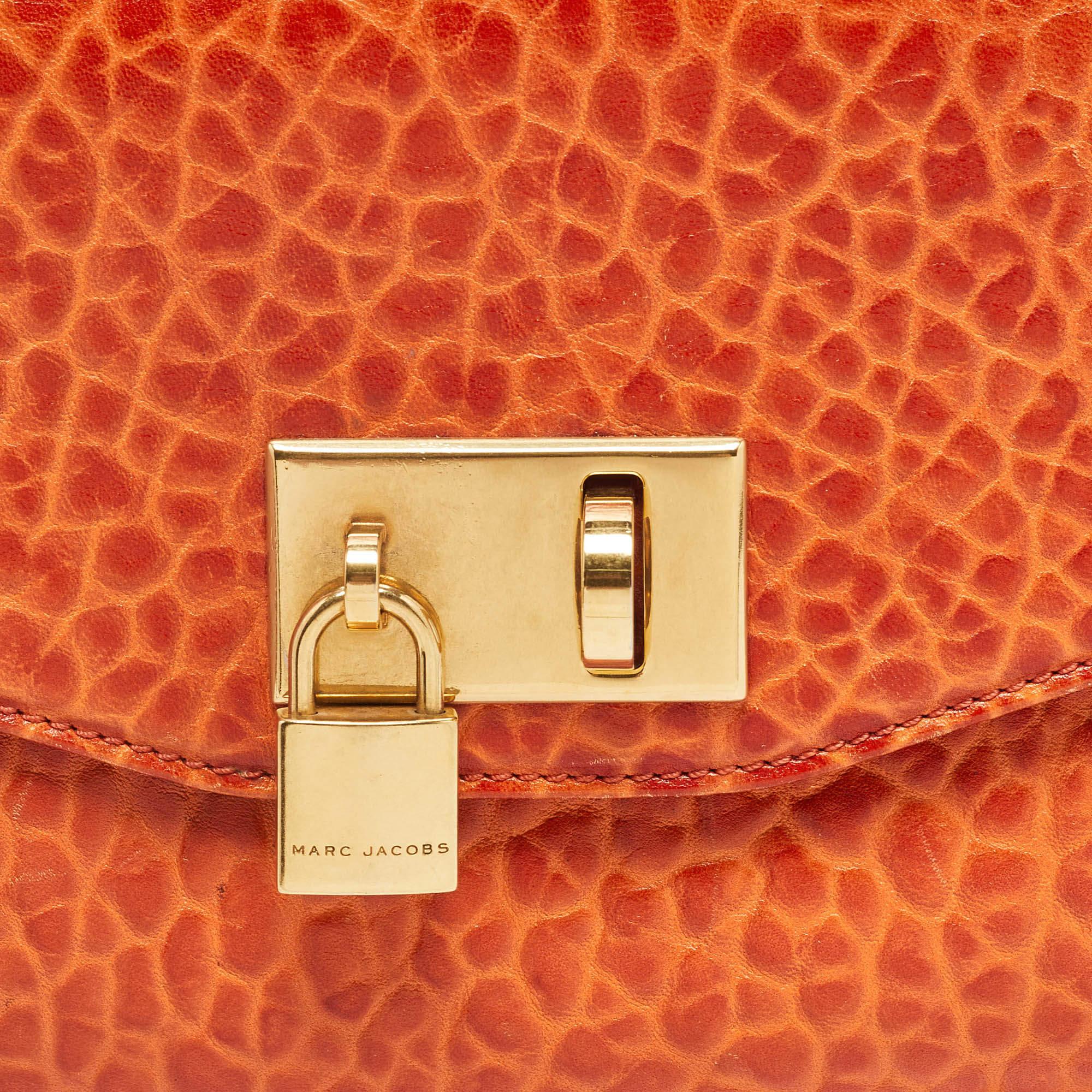 Marc Jacobs Orange Textured Leather Lock Flap Clutch For Sale 1