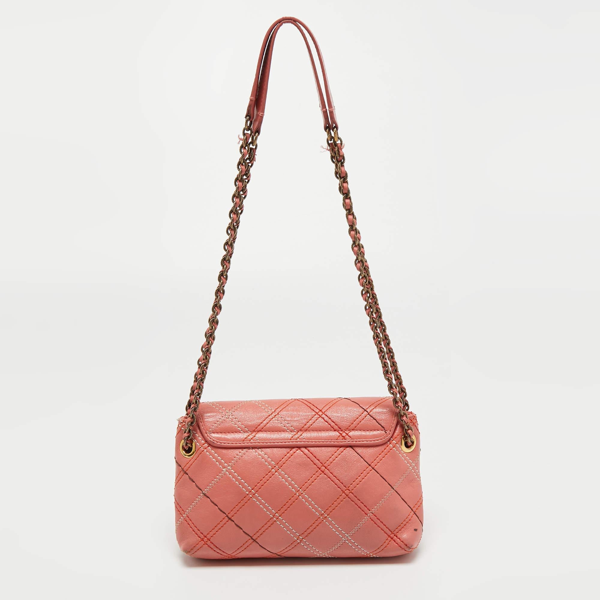 Marc Jacobs Peach Quilted Leather Flap Crossbody Bag In Fair Condition In Dubai, Al Qouz 2