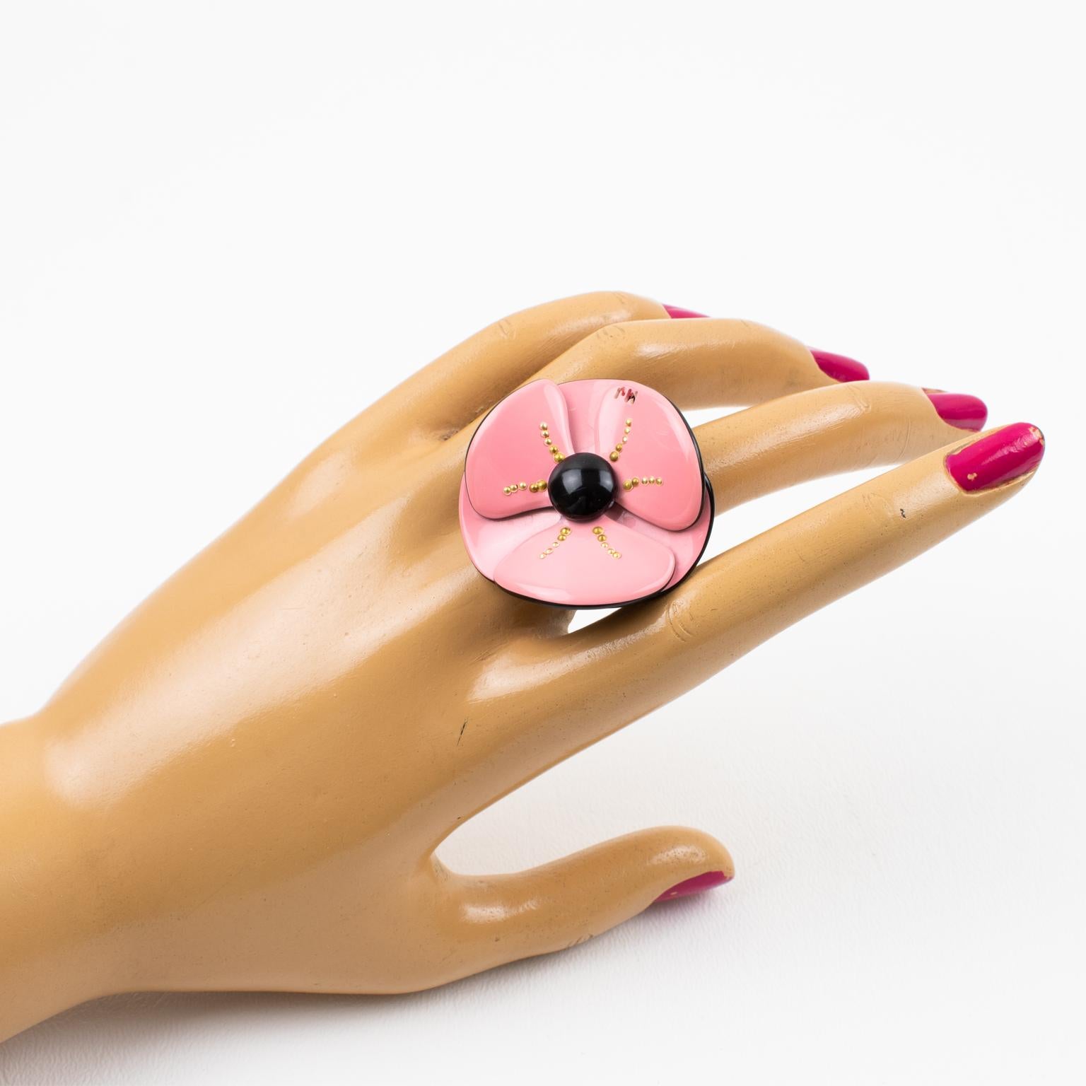 Romantic Marc Jacobs Pink and Black Poppy Flower Resin Fashion Ring size 5.5 For Sale