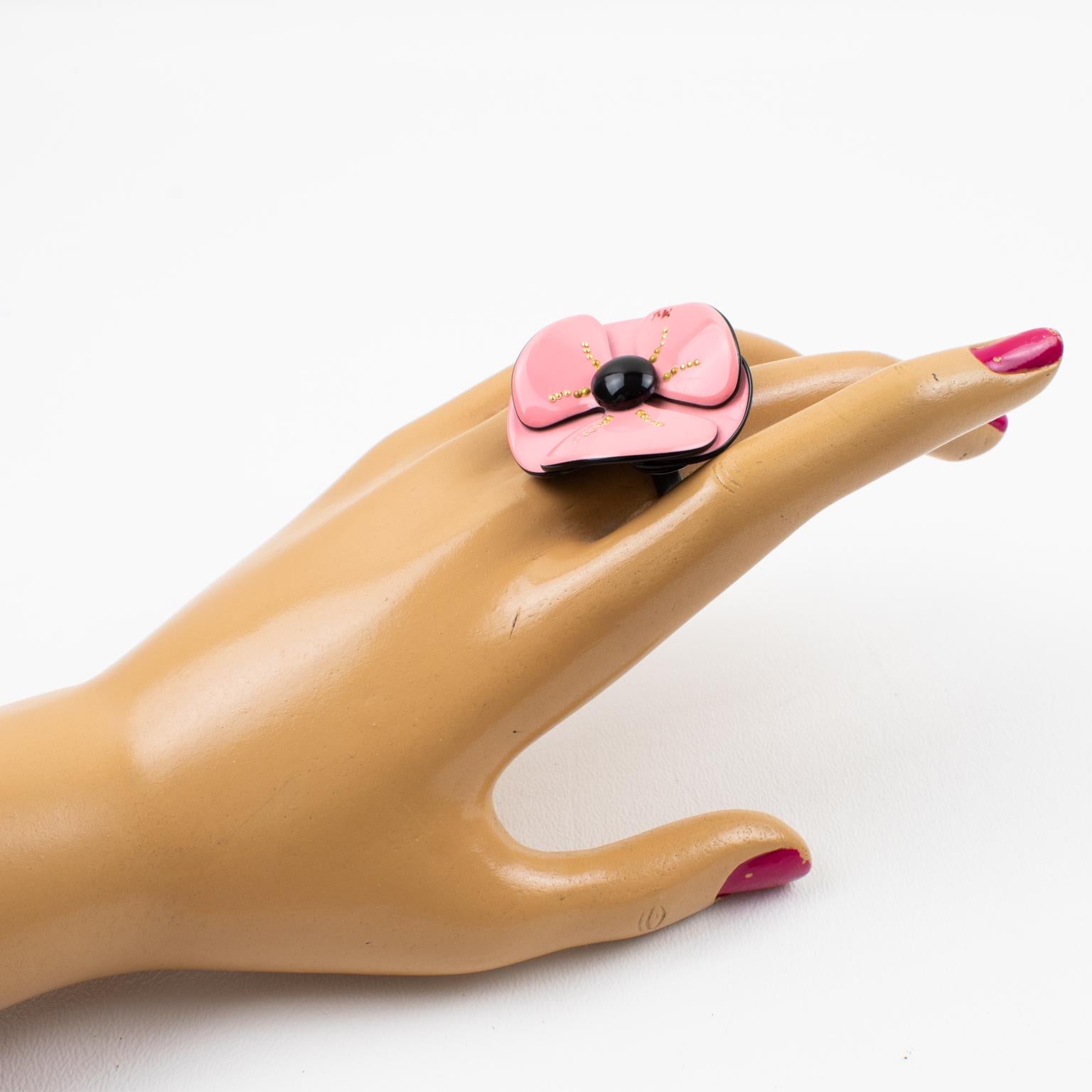 Marc Jacobs Pink and Black Poppy Flower Resin Fashion Ring size 5.5 For Sale 1