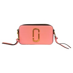 Marc Jacobs Pink Leather Crossbody Pochette Marc Jacobs Pink Leather Crossbody Pochette