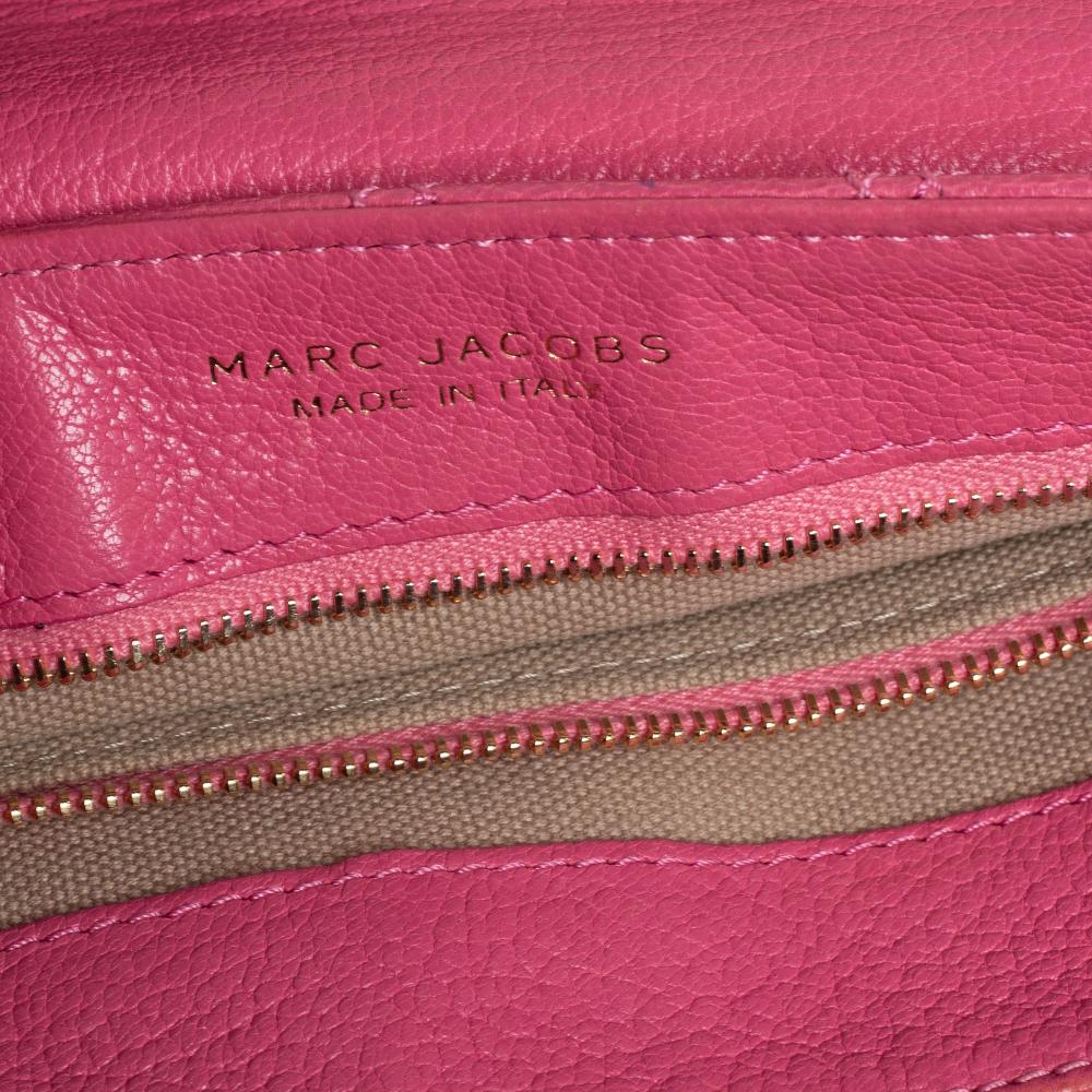 Marc Jacobs Pink Quilted Leather Bow Shoulder Bag In Good Condition In Dubai, Al Qouz 2