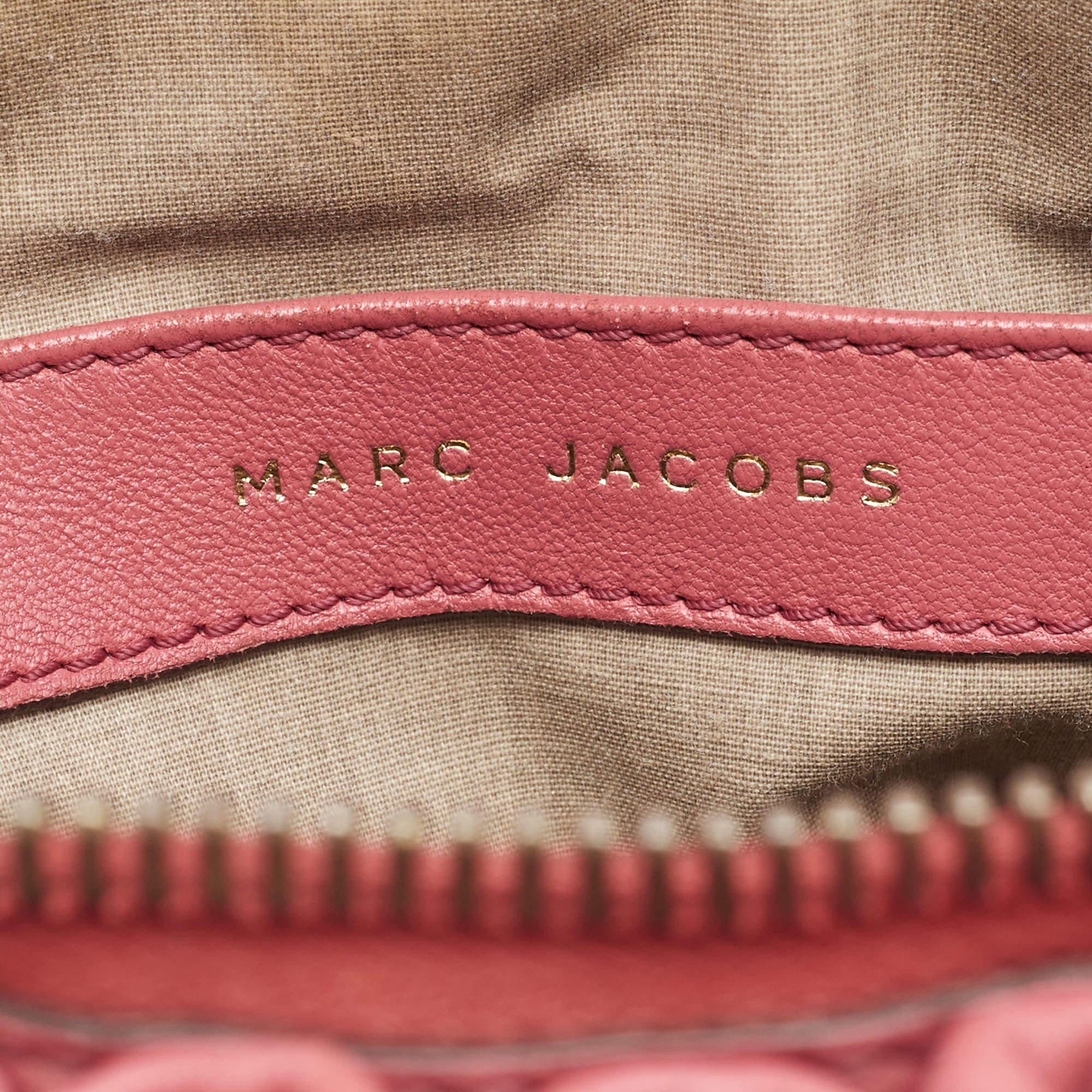 Marc Jacobs - Sac à bandoulière Cecilia en cuir matelassé rose en vente 3