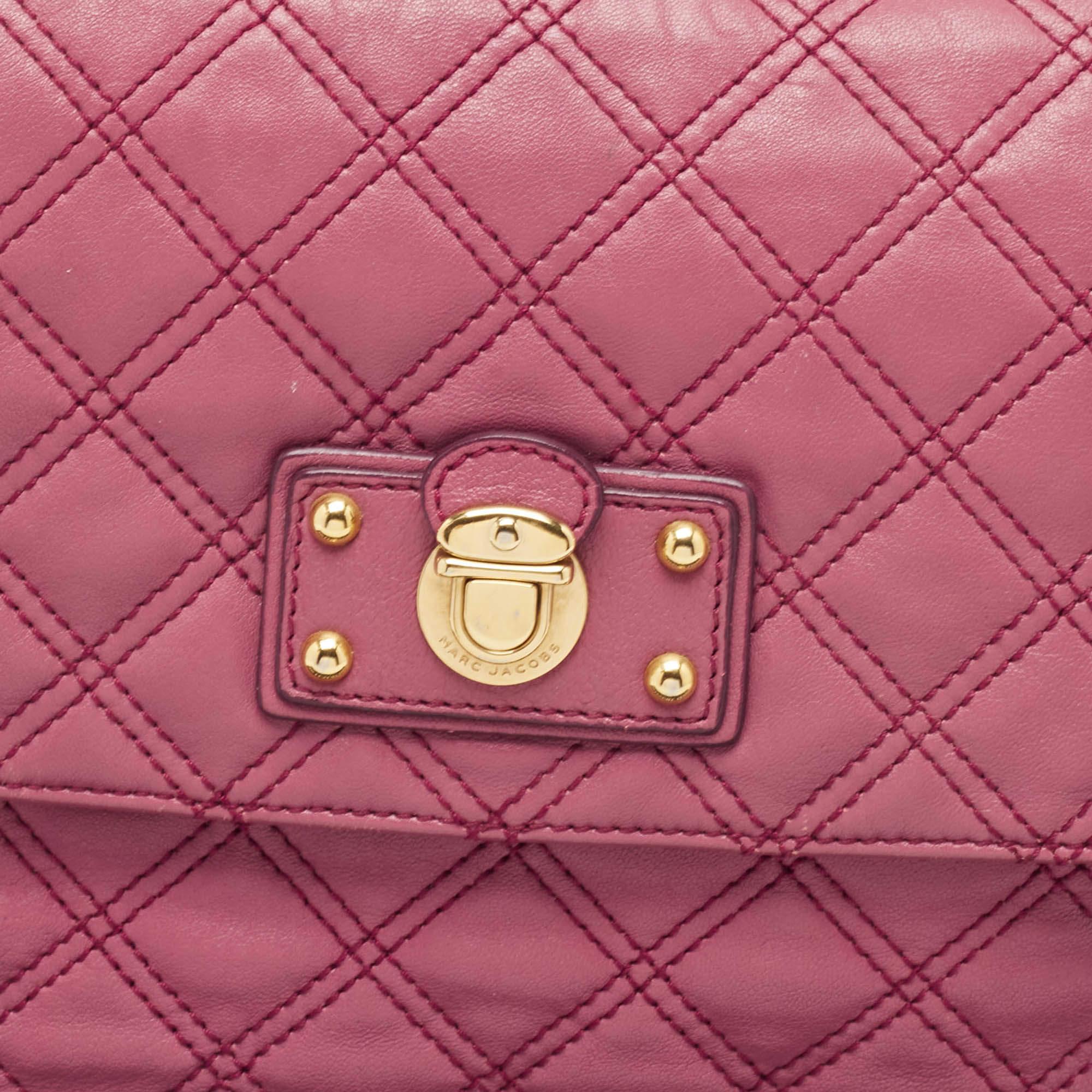 De las mujeres Marc Jacobs Bolso de hombro sencillo de piel acolchada rosa para el día y la noche en venta