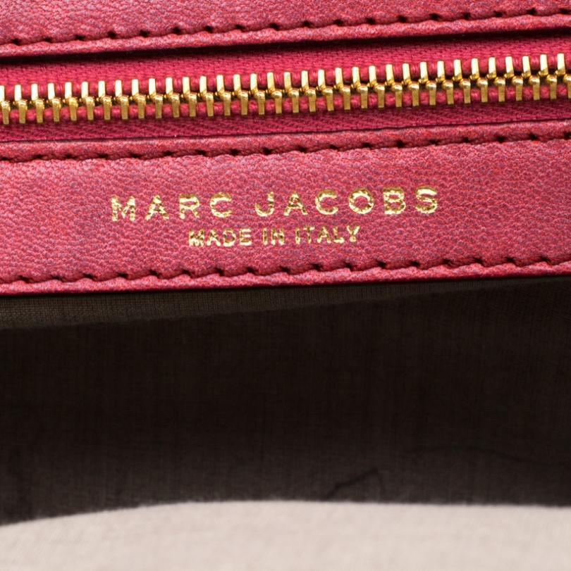 Marc Jacobs Pink Quilted Leather Stam Shoulder Bag In Good Condition In Dubai, Al Qouz 2
