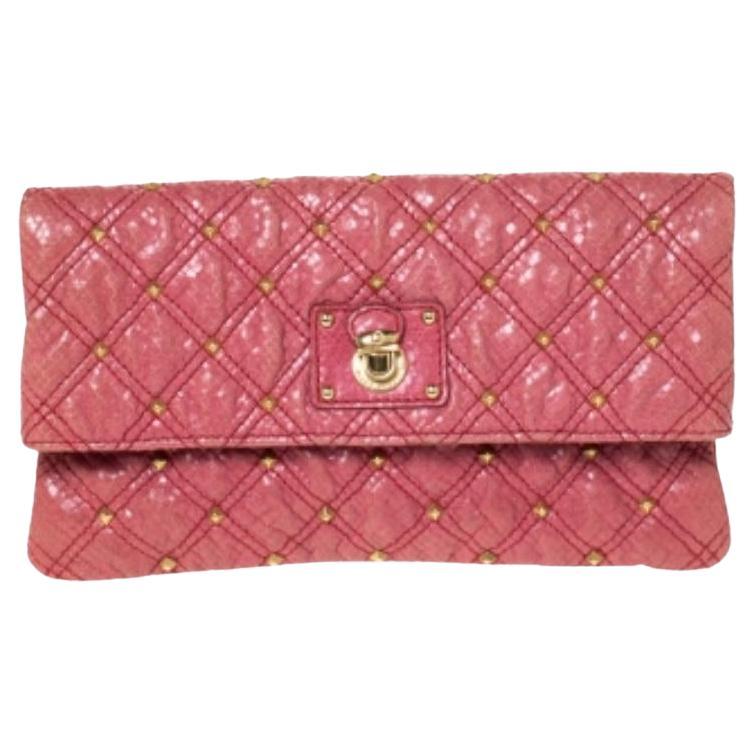 Marc Jacobs Pink Studded Leather Eugenie Clutch en venta