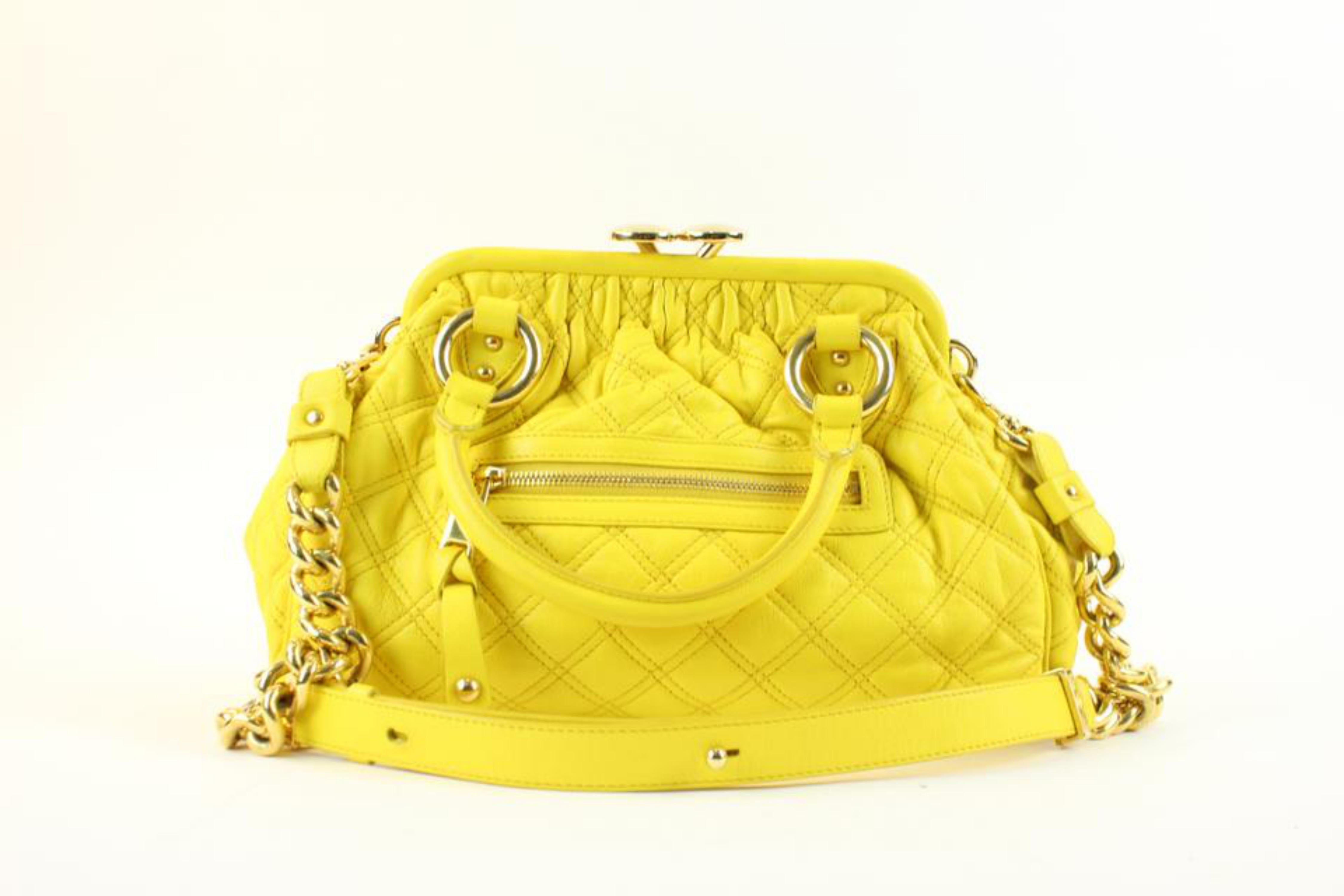 Marc Jacobs Quilted Stam 140mja1025 Yellow Shoulder Bag In Fair Condition For Sale In Forest Hills, NY