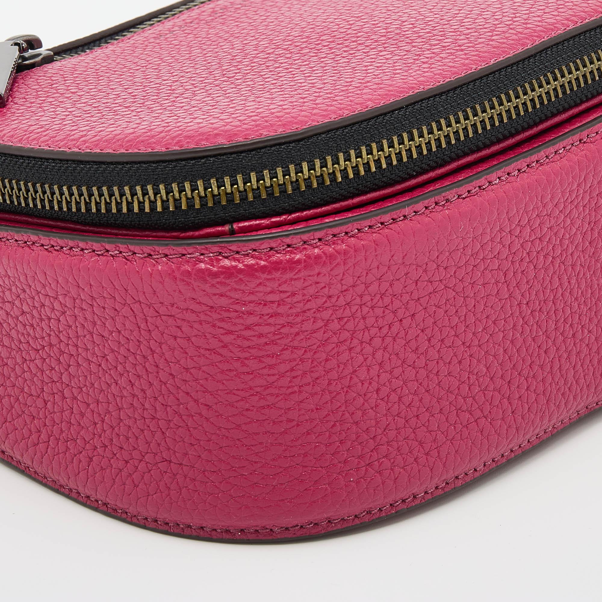 Women's Marc Jacobs Raspberry Leather Recruit Nomad Saddle Shoulder Bag