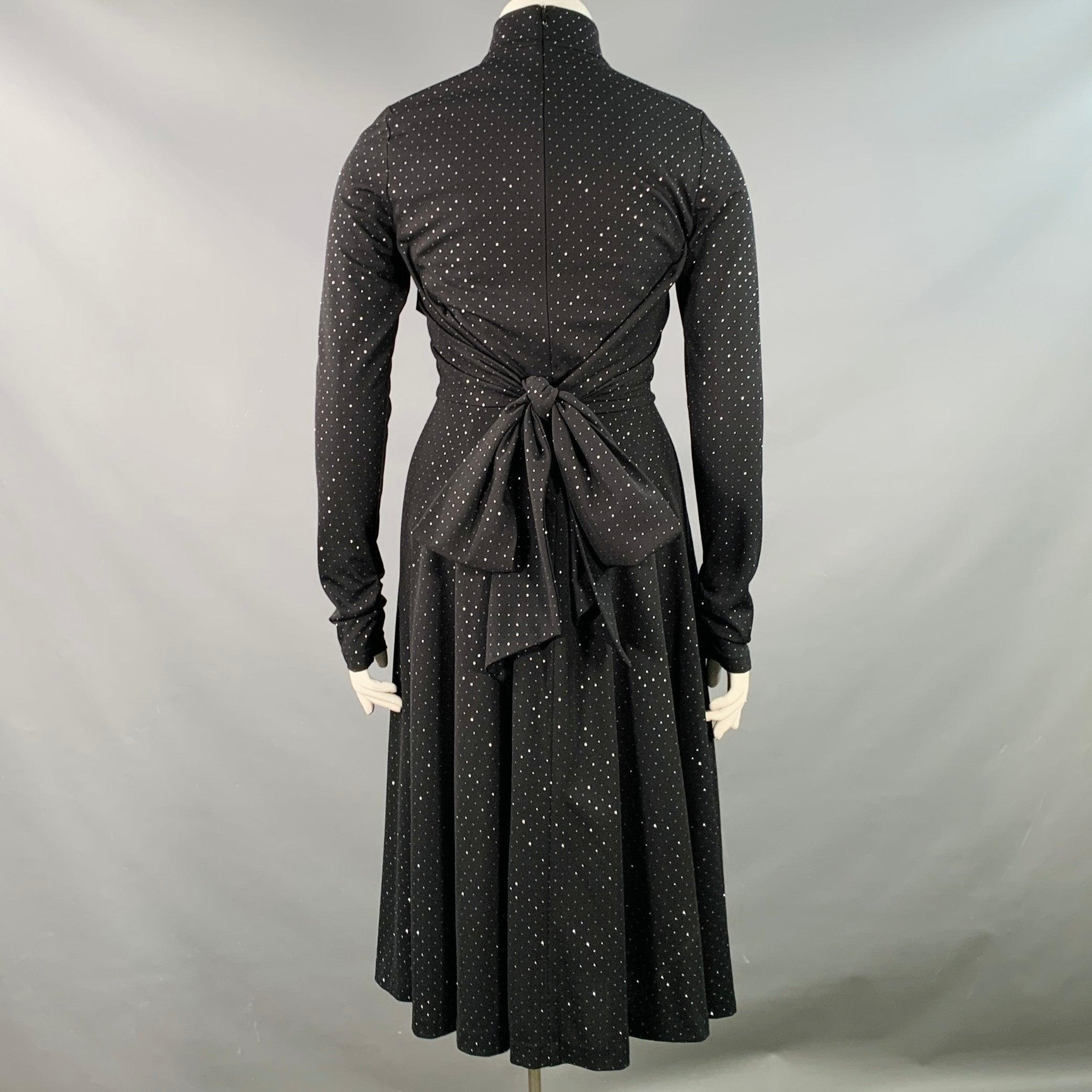 Donna MARC JACOBS RUNWAY Taglia 10 Nero Silver Dots Manica lunga con fiocco a collo alto e abito a linea d'aria in vendita
