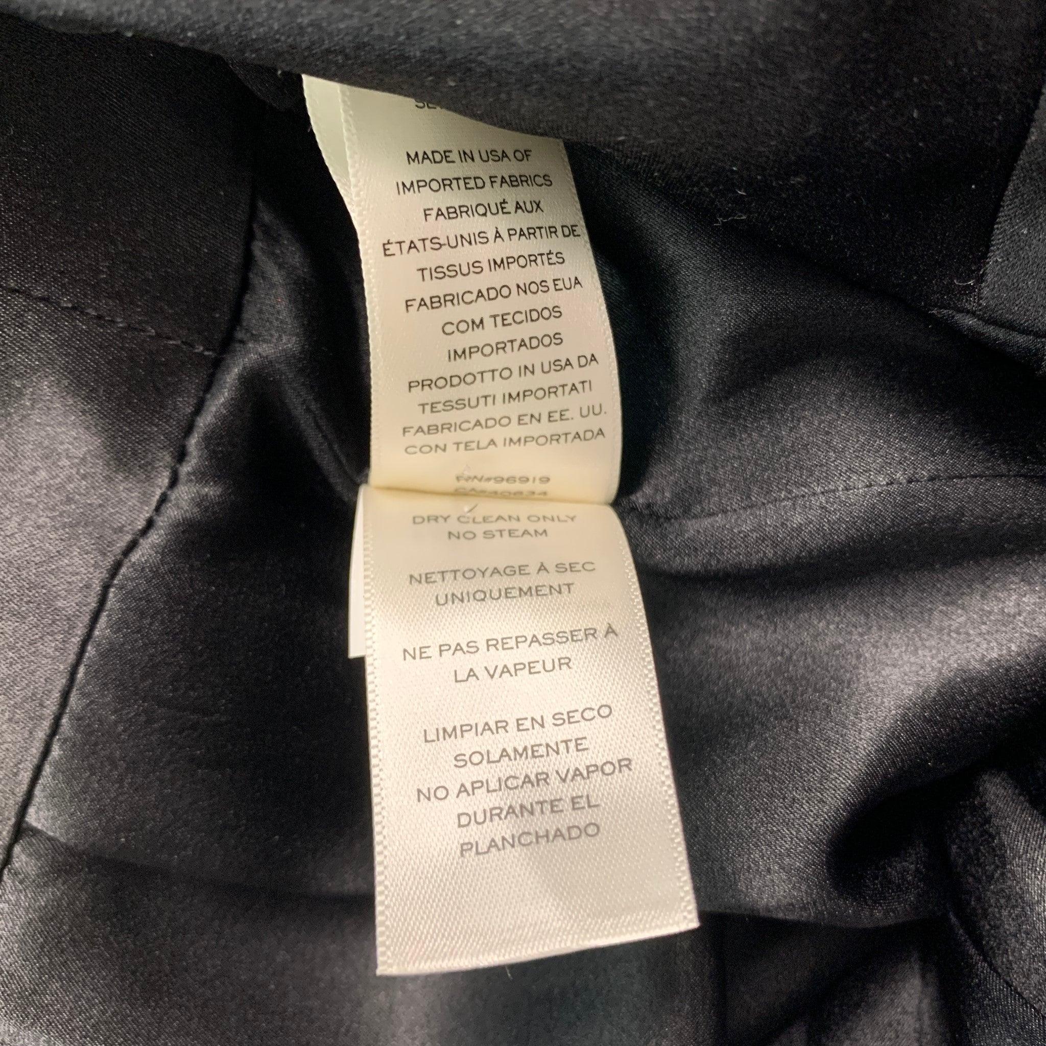 MARC JACOBS Size 0 Black Polyester Blend Textured Shift Dress For Sale 4