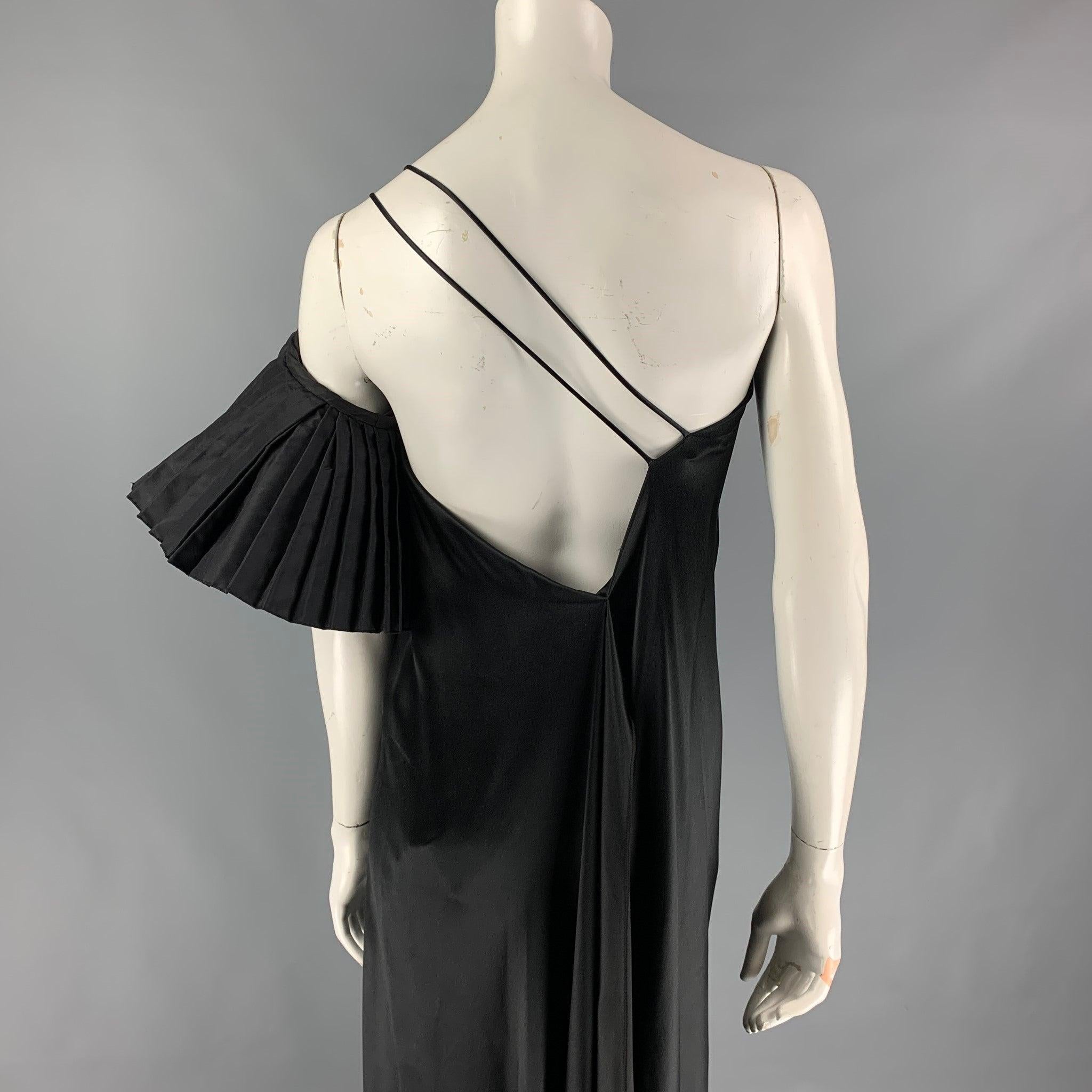 MARC JACOBS Size 0 Black Silk Ruffle Sleeve Asymmetrical Gown For Sale 2
