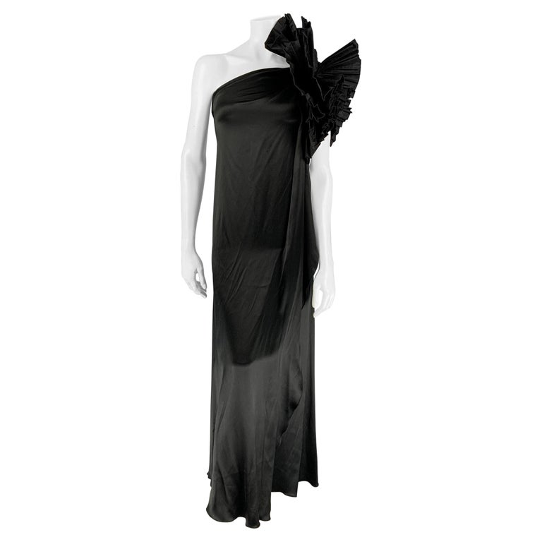 MARC JACOBS Size 0 Black Silk Ruffle Sleeve Asymmetrical Gown For Sale at  1stDibs
