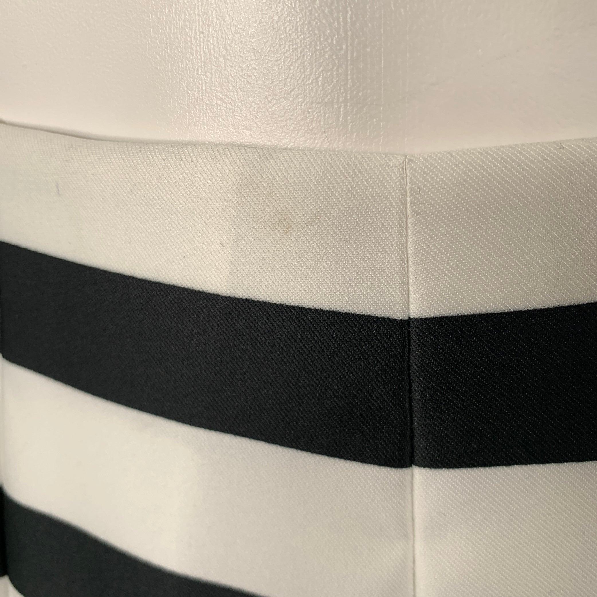Gris MARC JACOBS Taille 0 Jupe évasée à rayures en polyester noir et blanc en vente