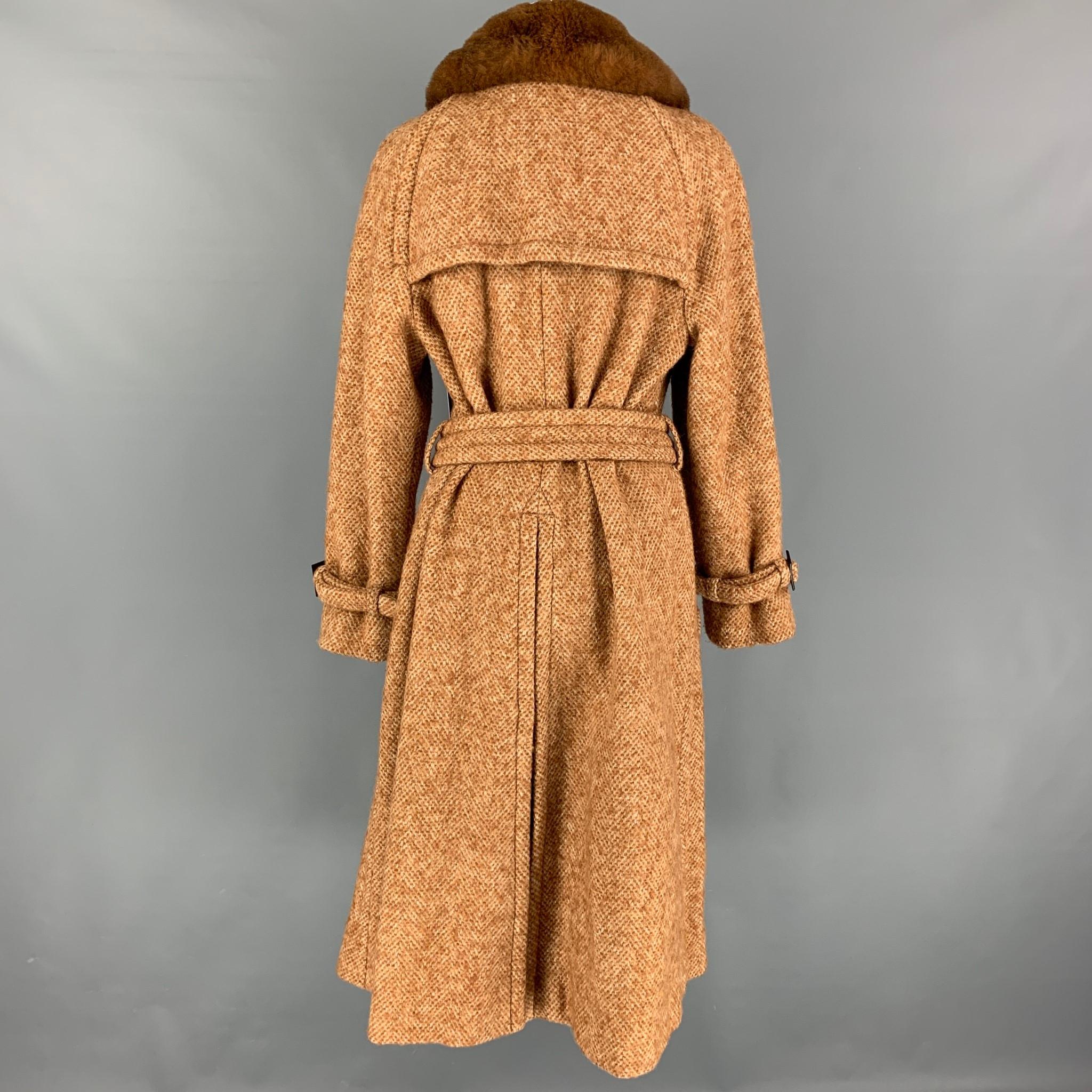 MARC JACOBS - Manteau ceinturé en tweed mélangé de laine beige et brun clair, taille 12 Excellent état à San Francisco, CA