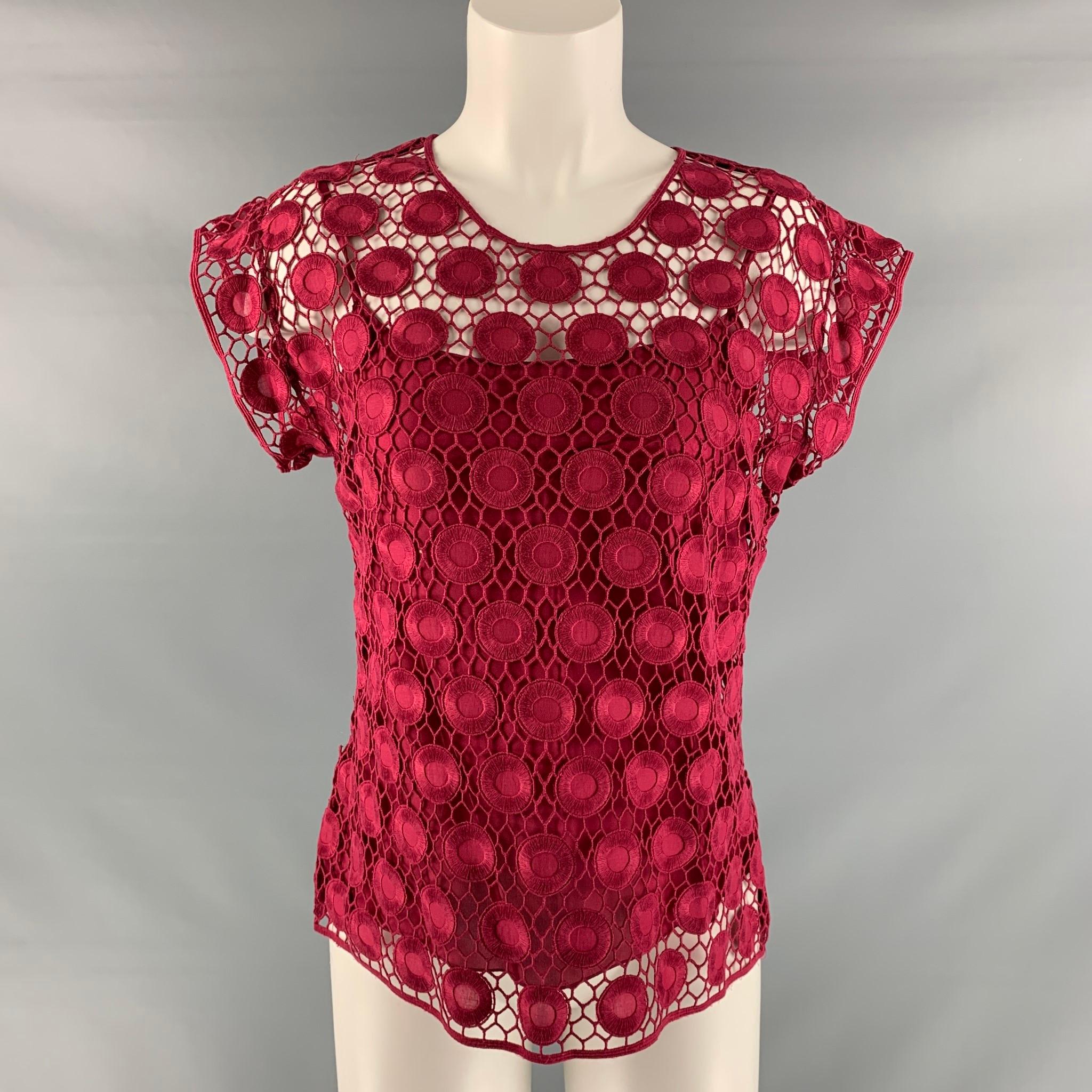 MARC JACOBS sleeveless dress top comes in raspberry eyelet cotton fabric featuring silk lined. Made in USA.

Excellent Pre-Owned Condition.
Marked: 2

Measurements:

Shoulder: 16 in.
Bust: 36 in.
Length: 24 in. 

 

 

SKU: 114042
Category: Dress