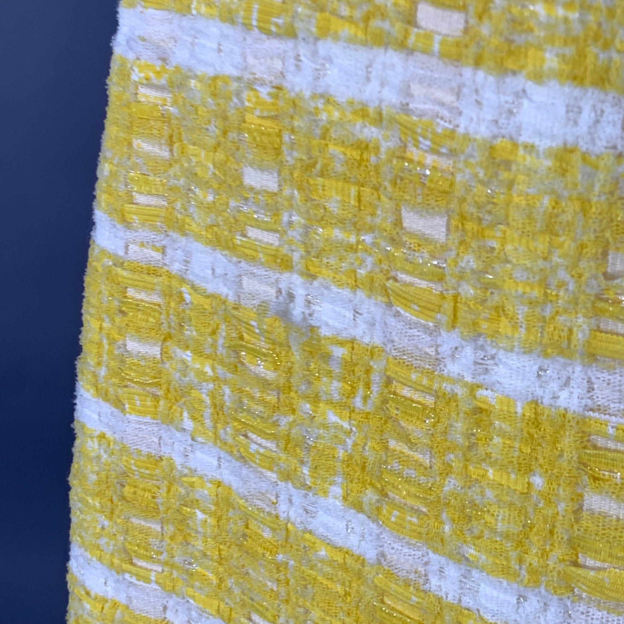 MARC JACOBS Size 2 Yellow White Boucle Stripe Two Pockets Mini Skirt In Good Condition For Sale In San Francisco, CA