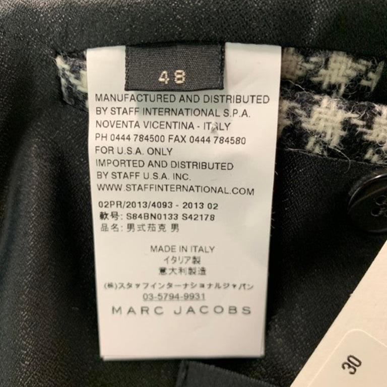 MARC JACOBS Size 38 Black White Houndstooth Wool Notch Lapel Sport Coat For Sale 2