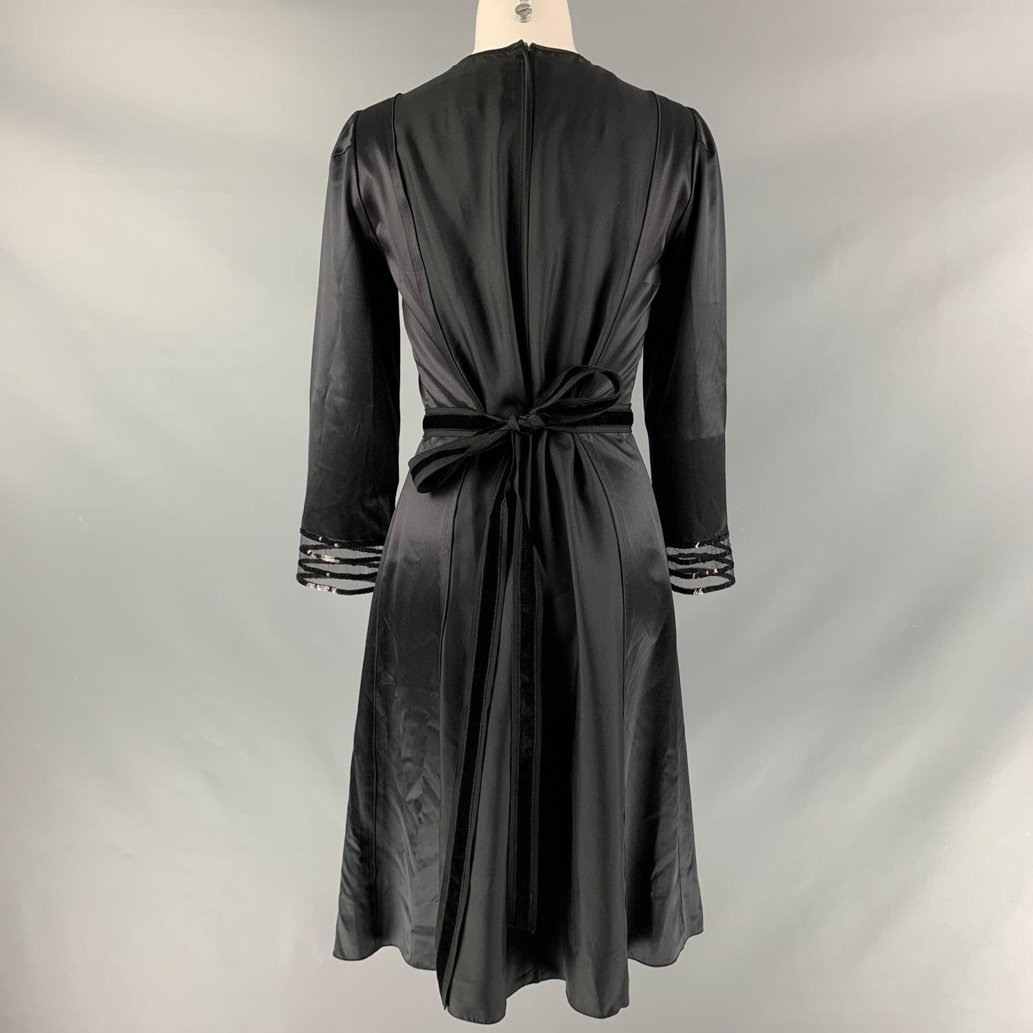 MARC JACOBS Size 4 Black Silk Solid A-Line Dress In Excellent Condition In San Francisco, CA