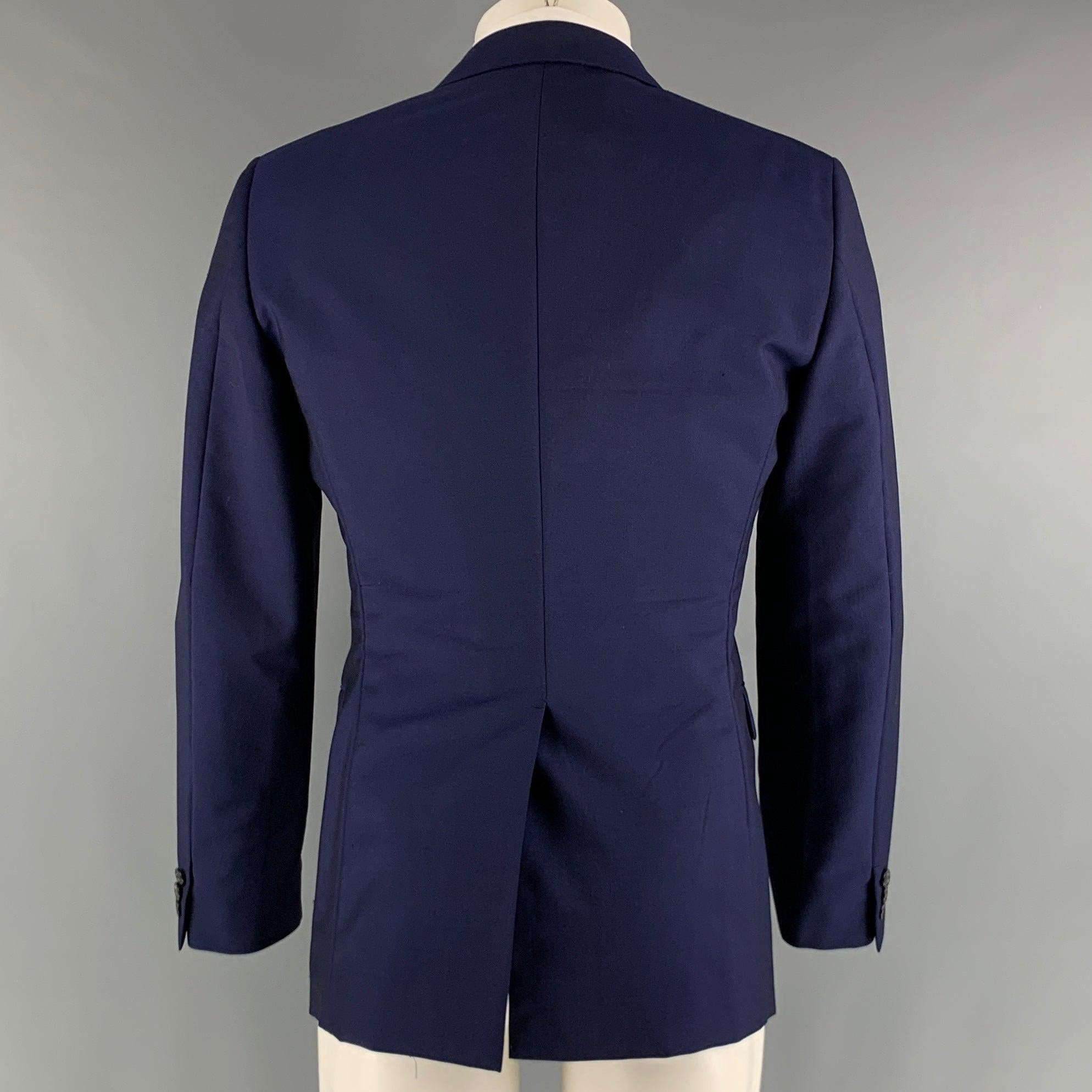 MARC JACOBS  Size 40 Navy Gold Solid Ramie Cotton Notch Lapel Sport Coat In Excellent Condition For Sale In San Francisco, CA